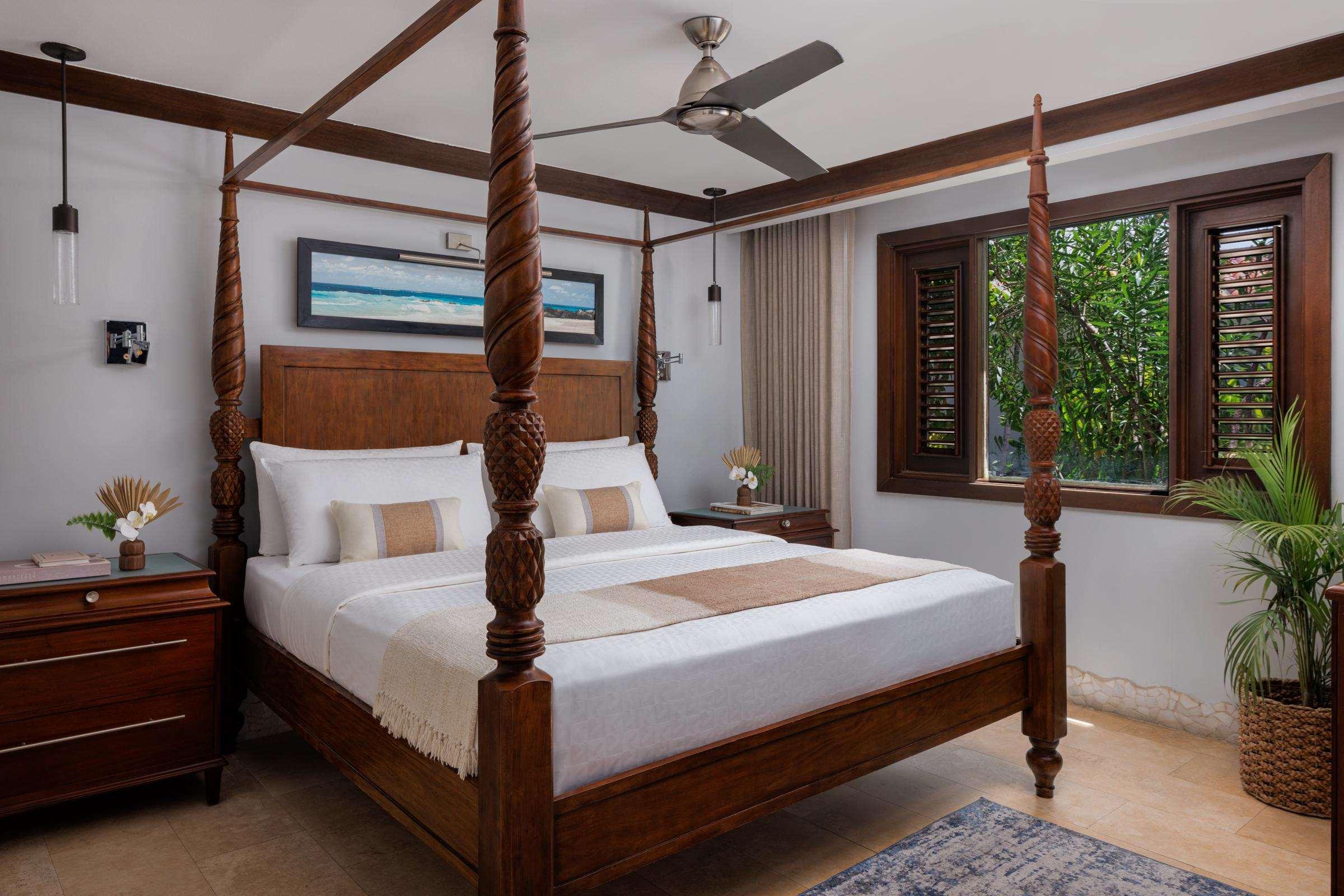 Suite Pool View One Bedroom