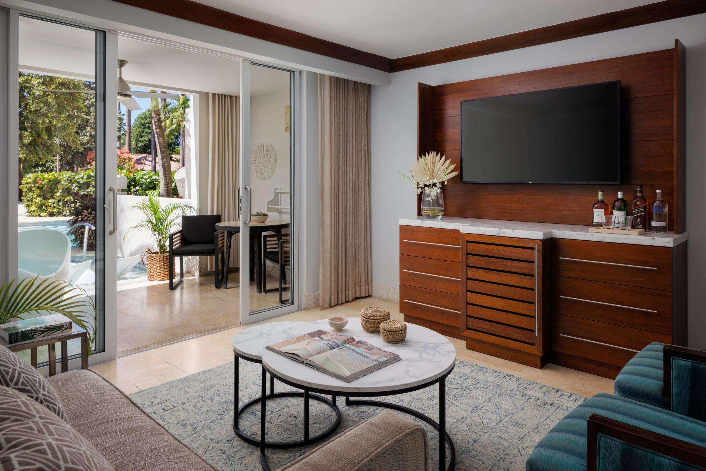 Room Pool View One Bedroom