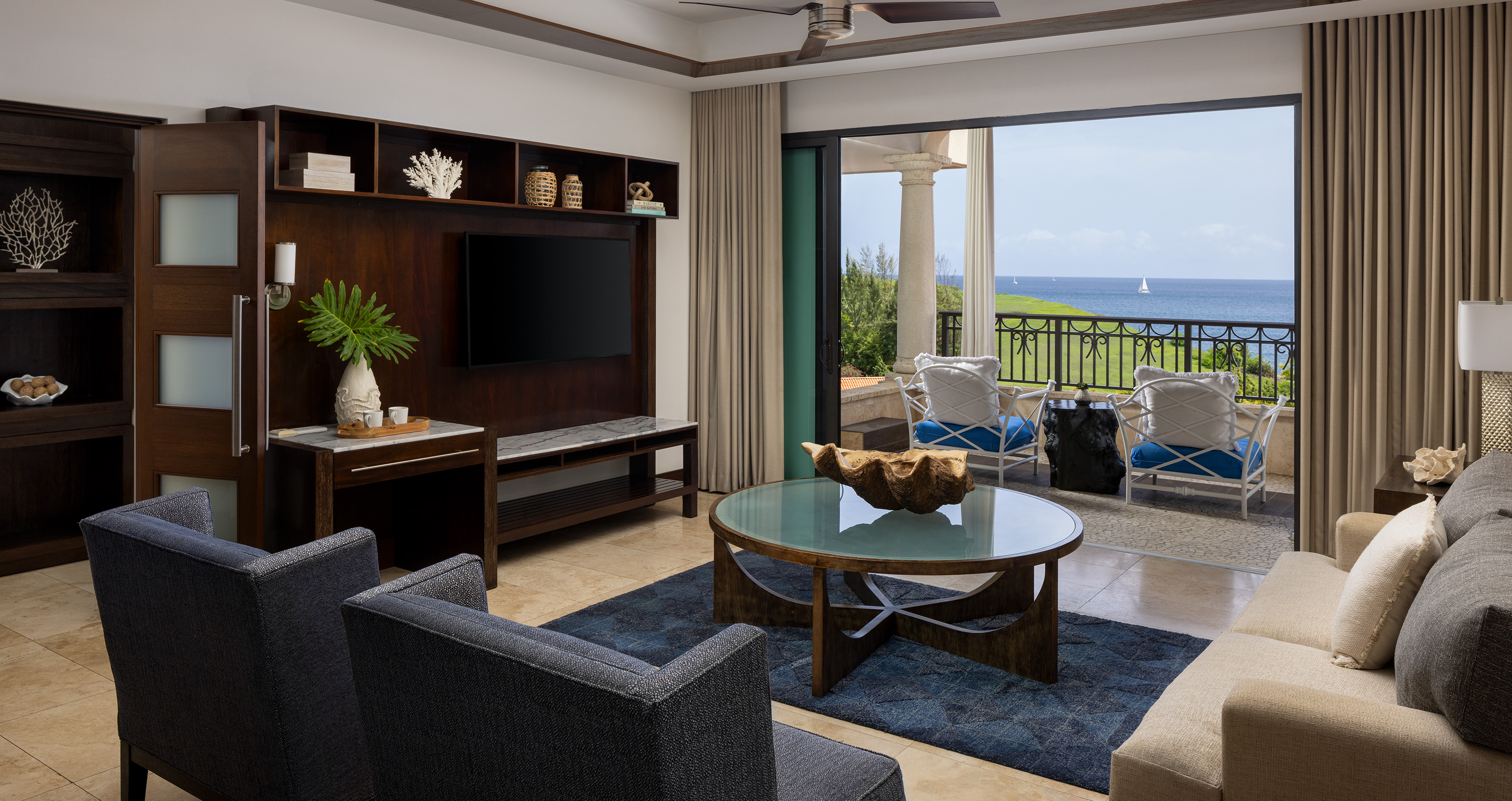 Suite Sea View with Private Pool