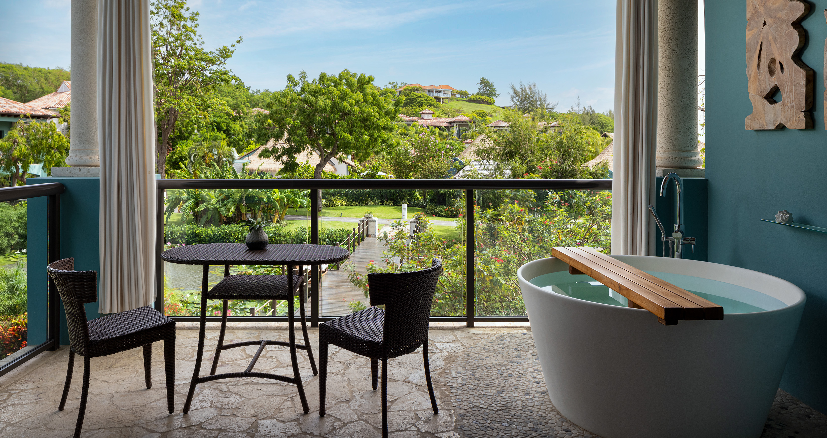 Junior Suite with Balcony