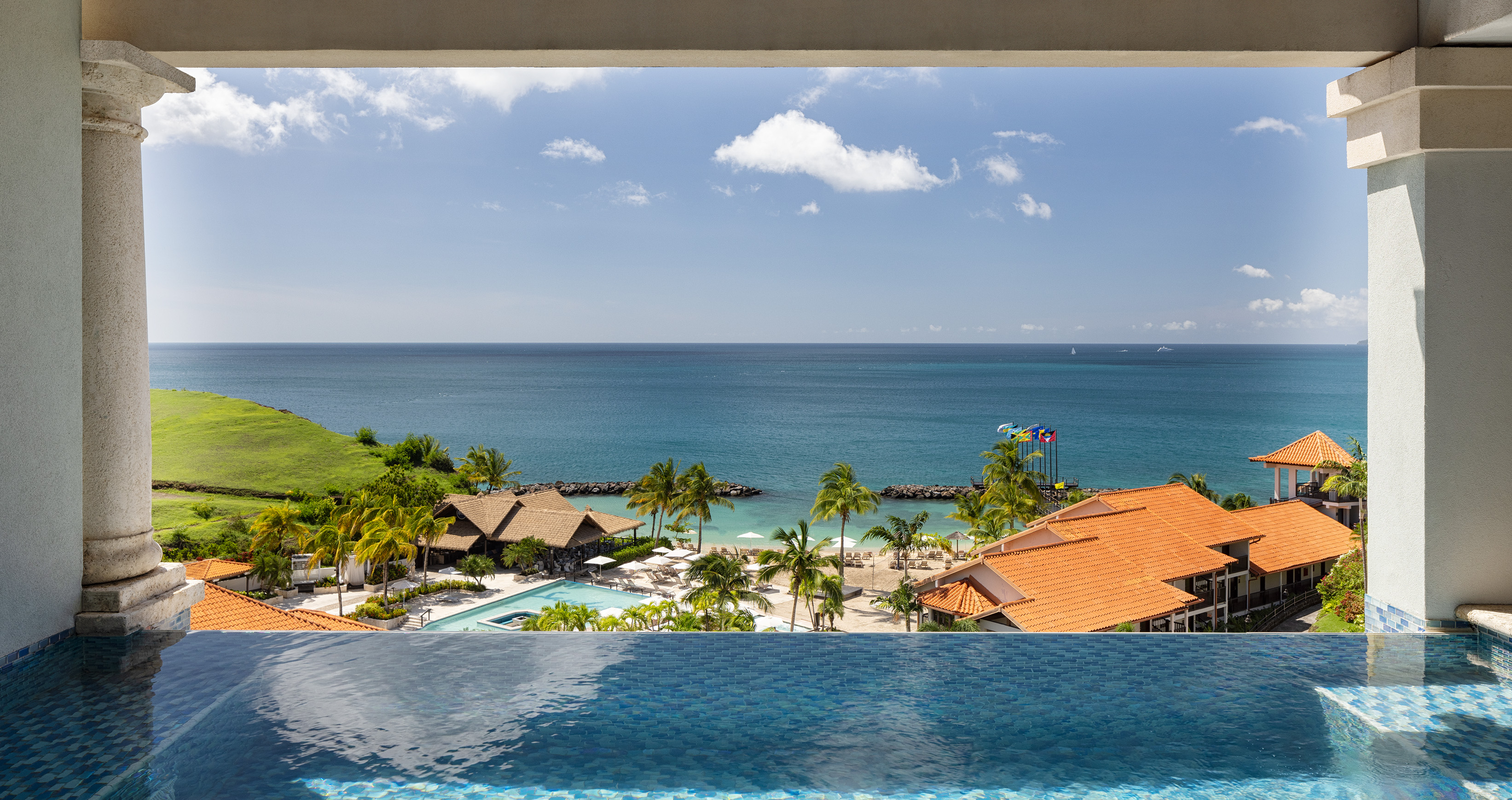 Suite Ocean View with Balcony