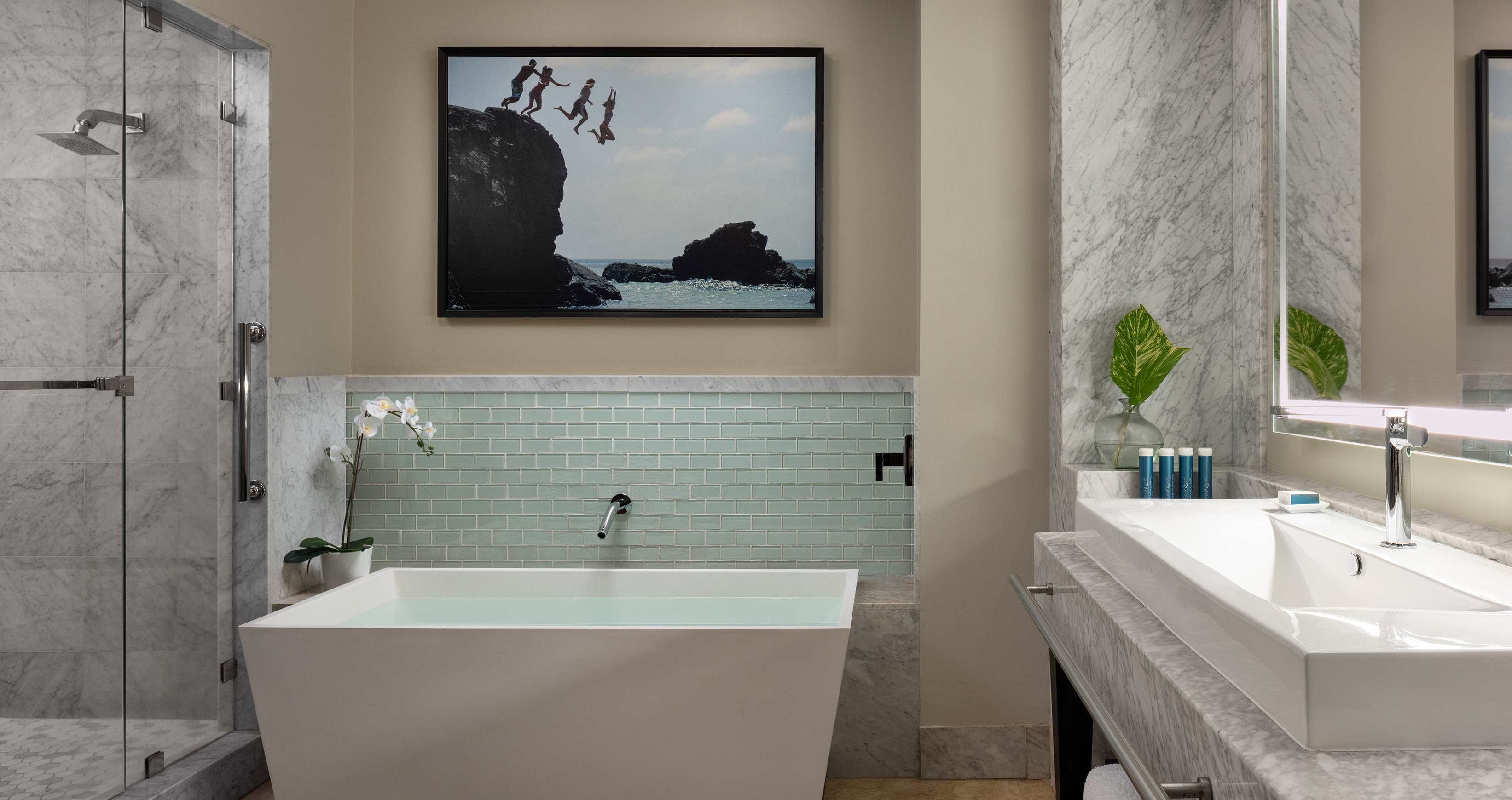 Suite Pool View One Bedroom