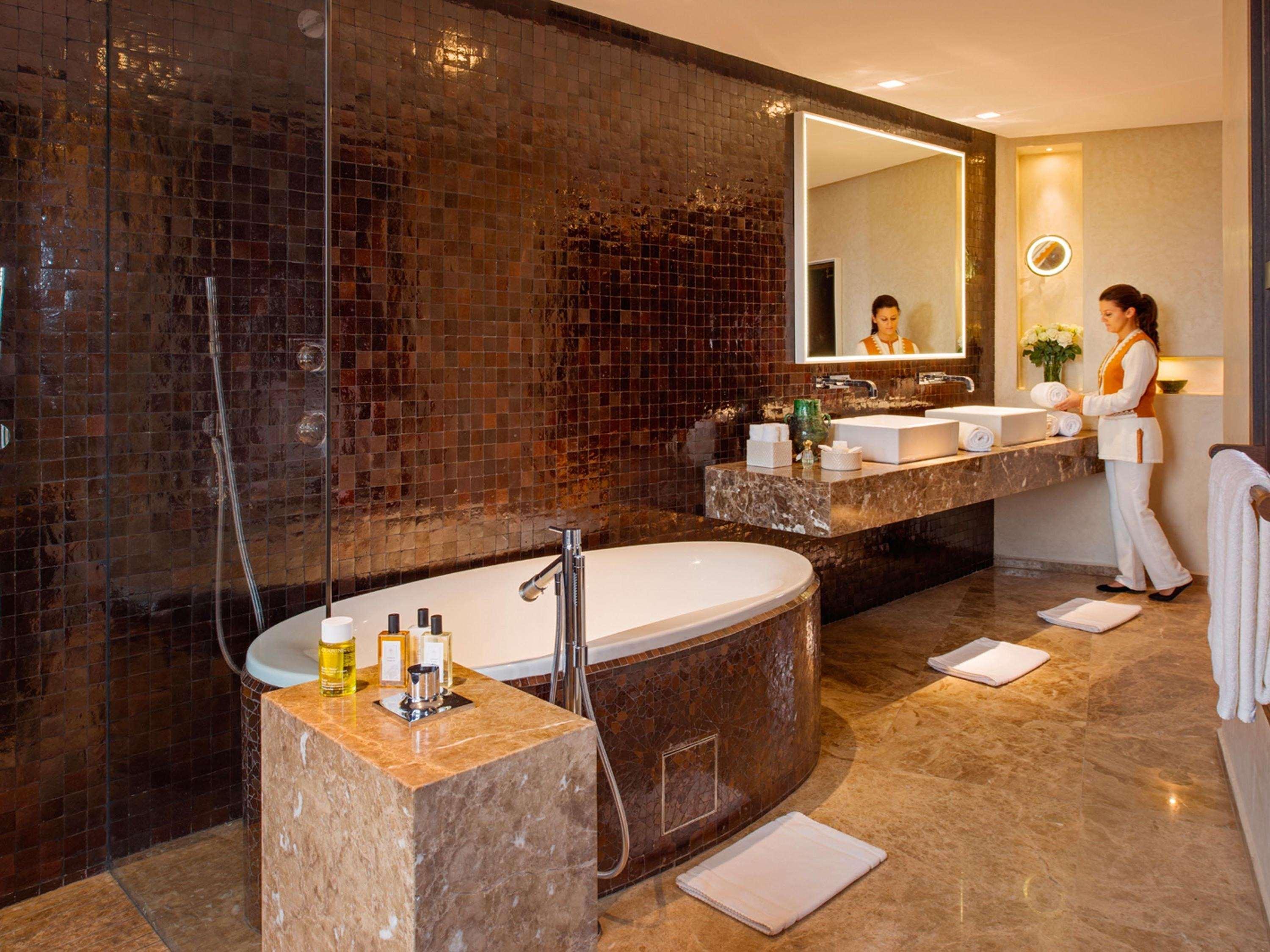 Junior Suite with Views