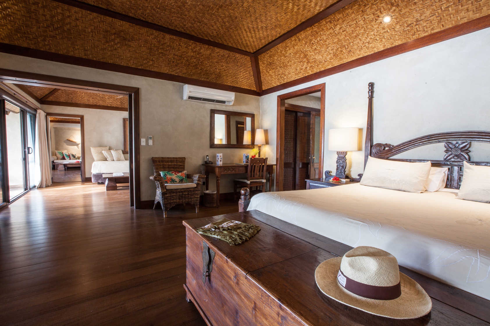 Bungalow Beach Front