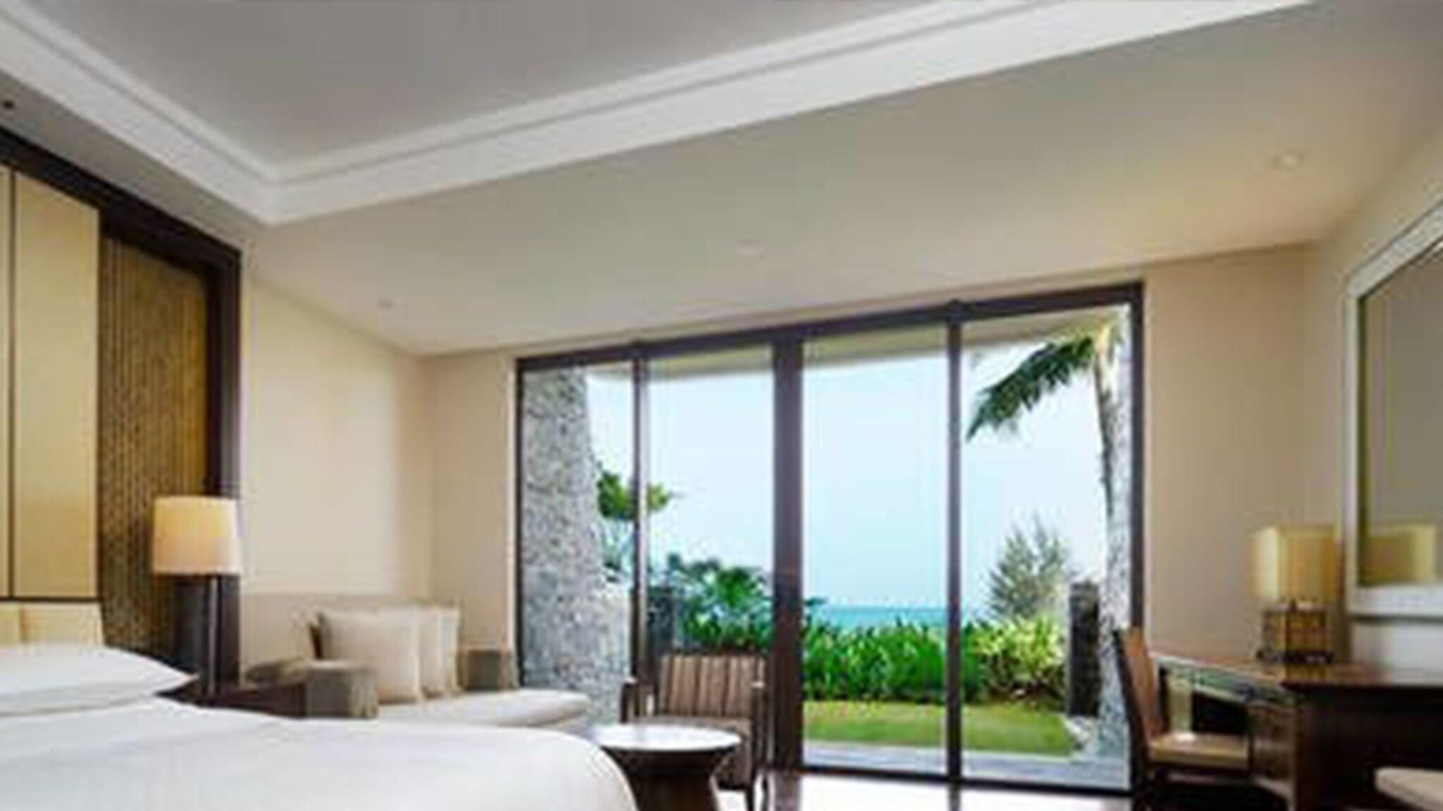 Twin Garden View with Balcony