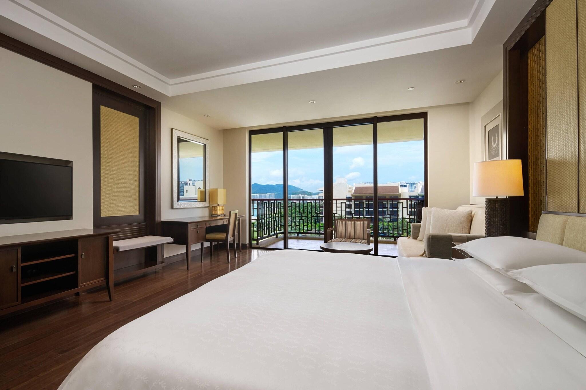 Double Ocean View King Bed