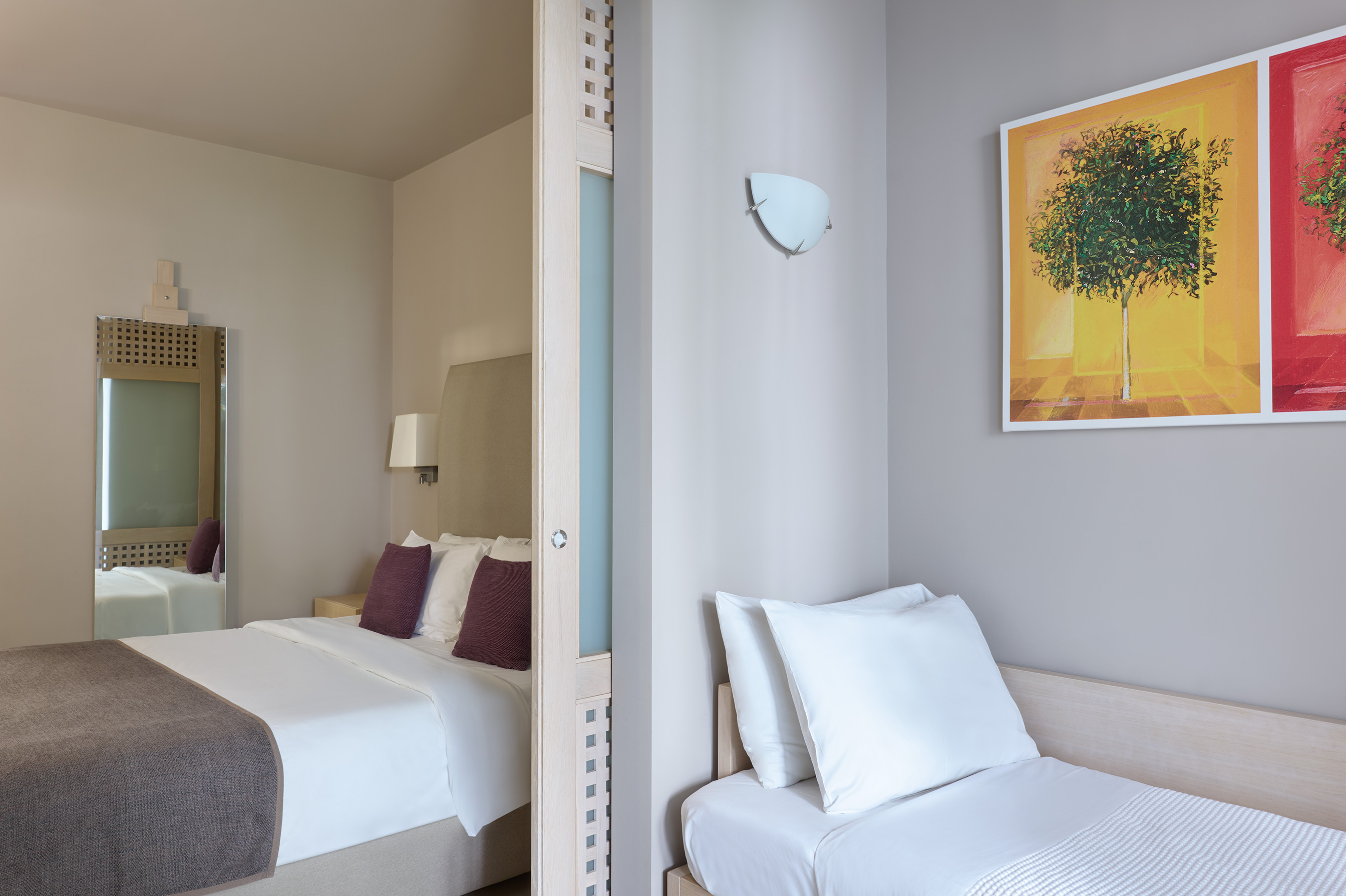 Family Room Land View