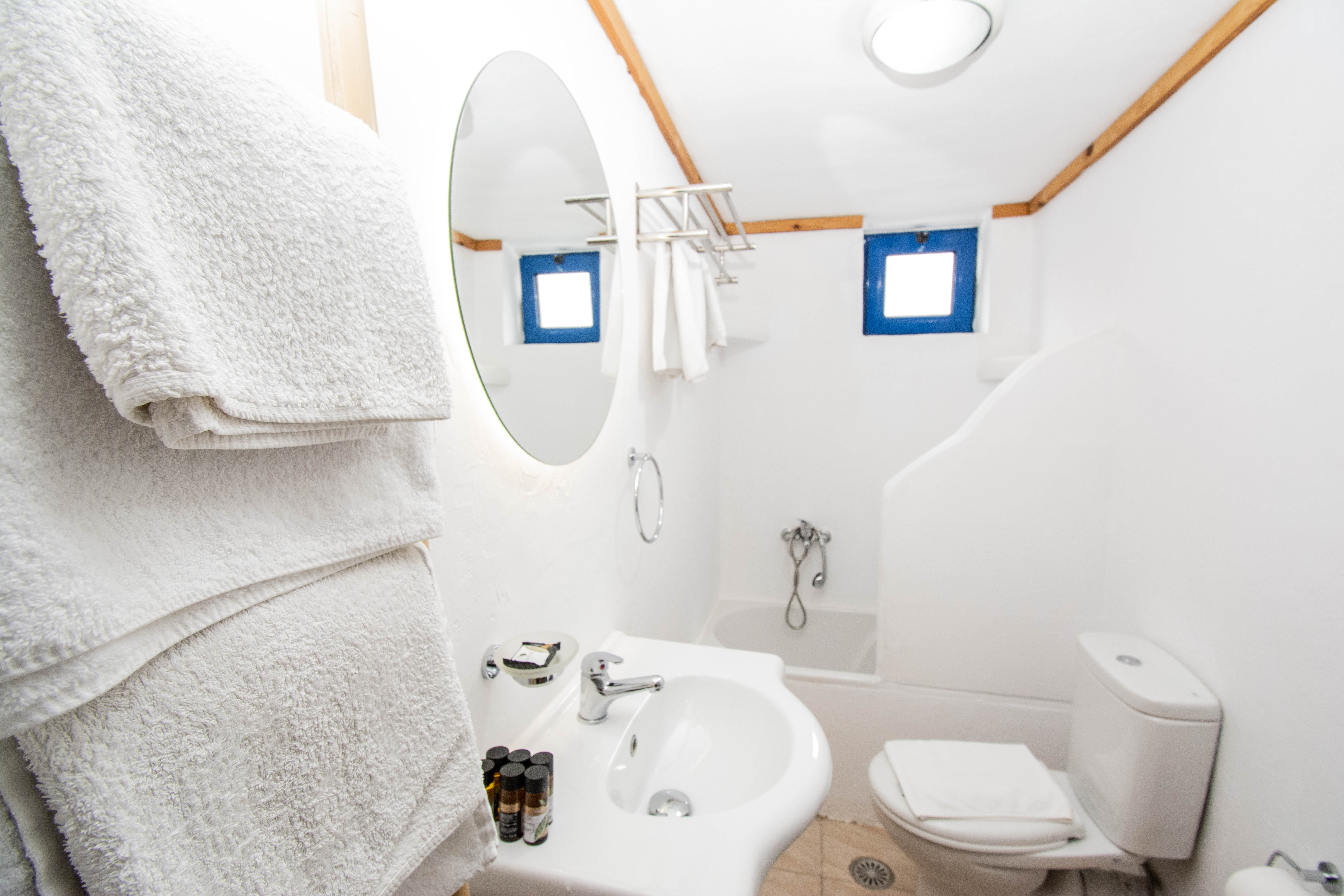 Apartment Two Bedrooms One Bathroom