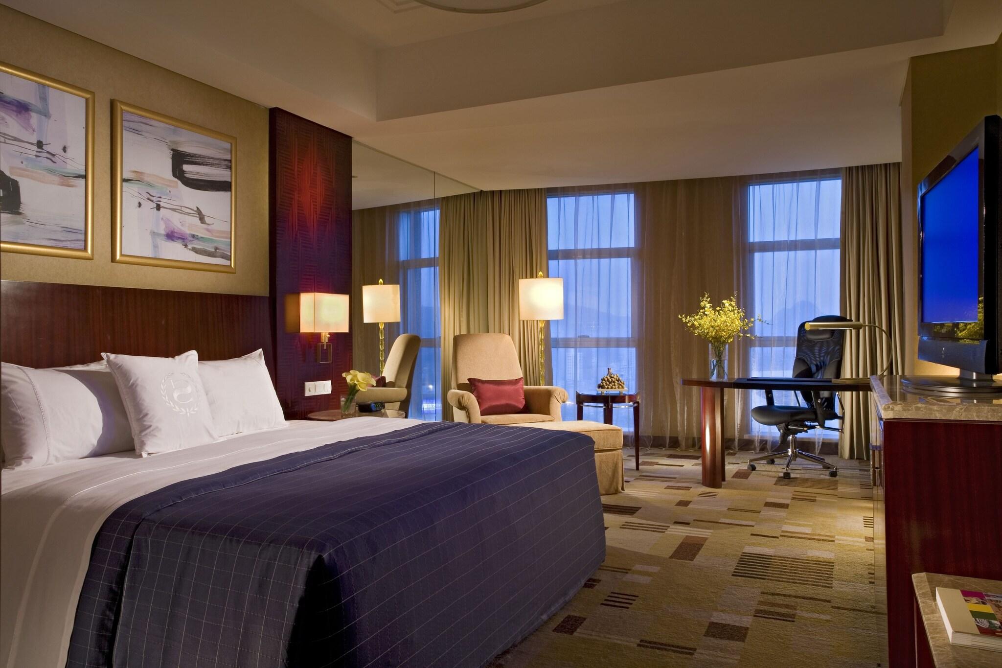 Double King Size Bed