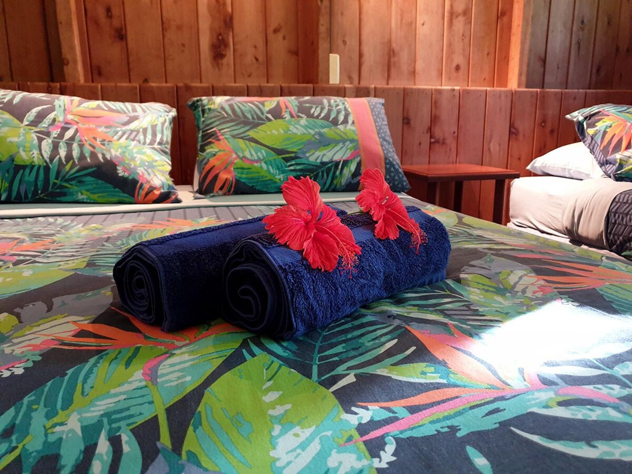 Cabin Superior Queen Bed