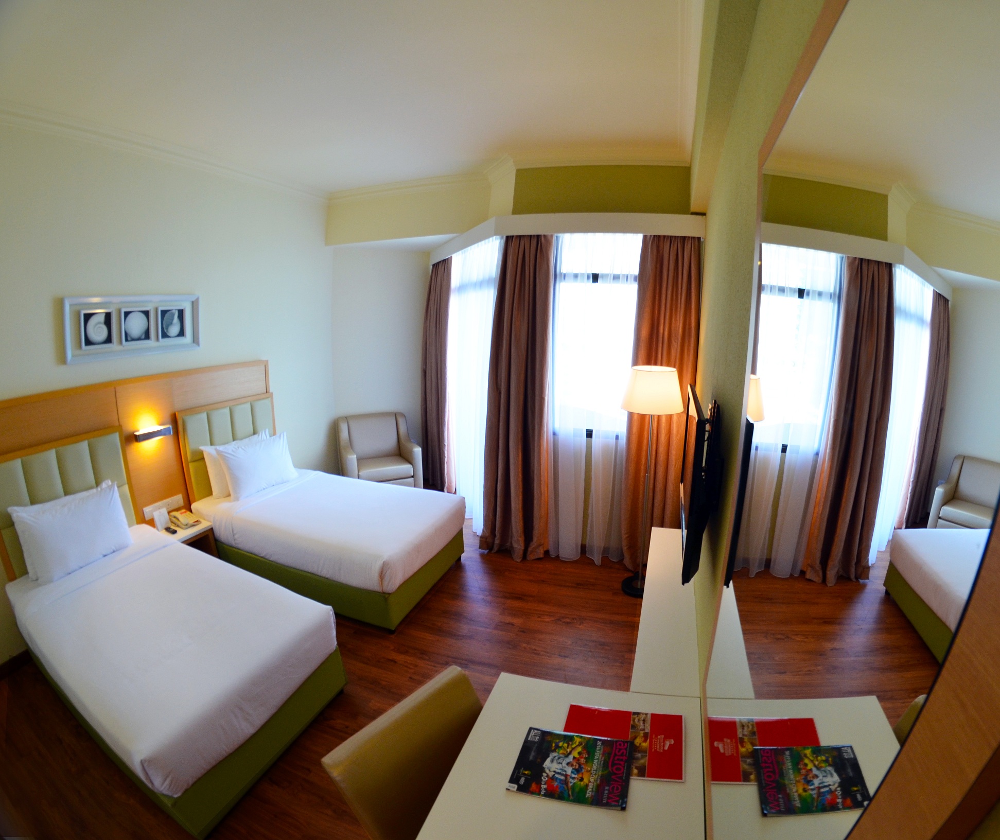 Double or Twin Superior