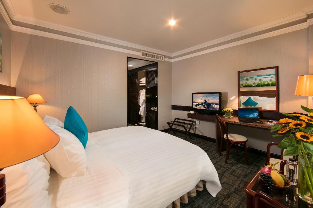 Double Superior City View