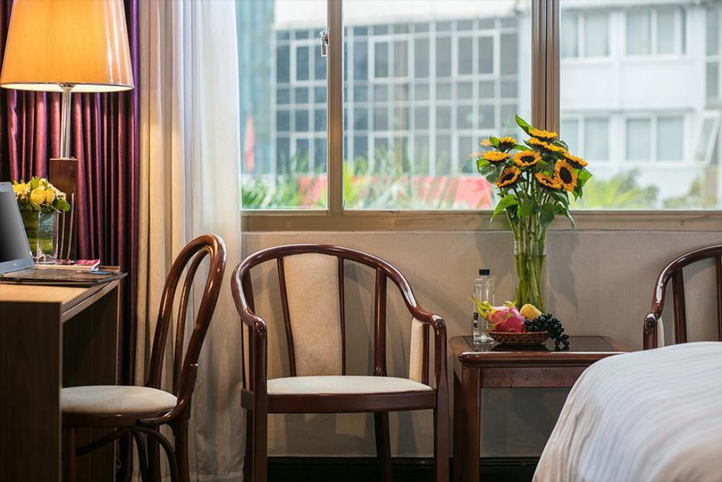 Twin Superior City View