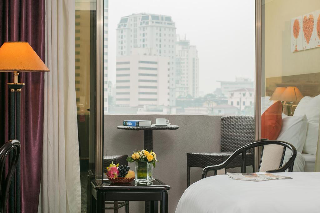 Twin Superior Lake View