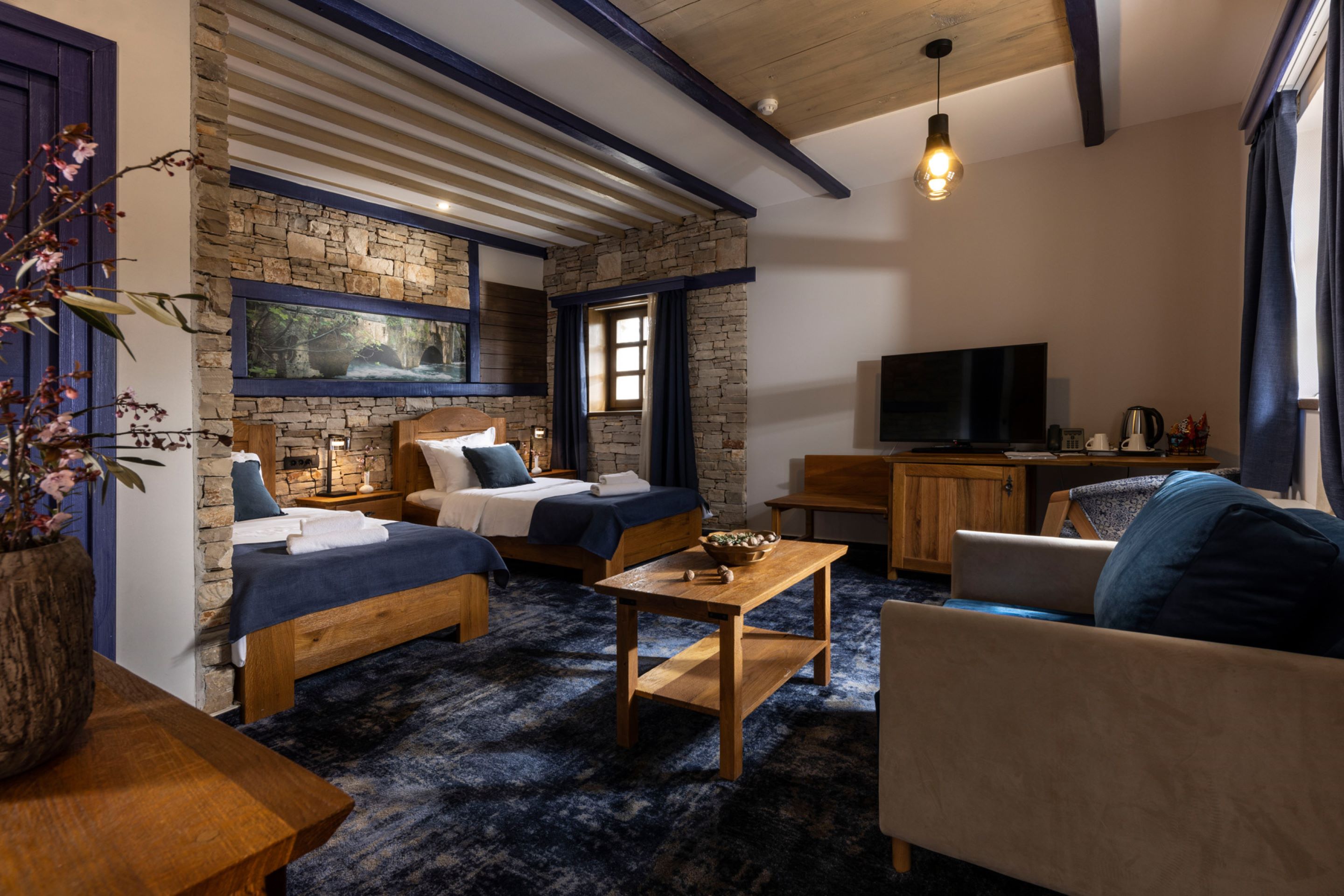 Double Single Superior