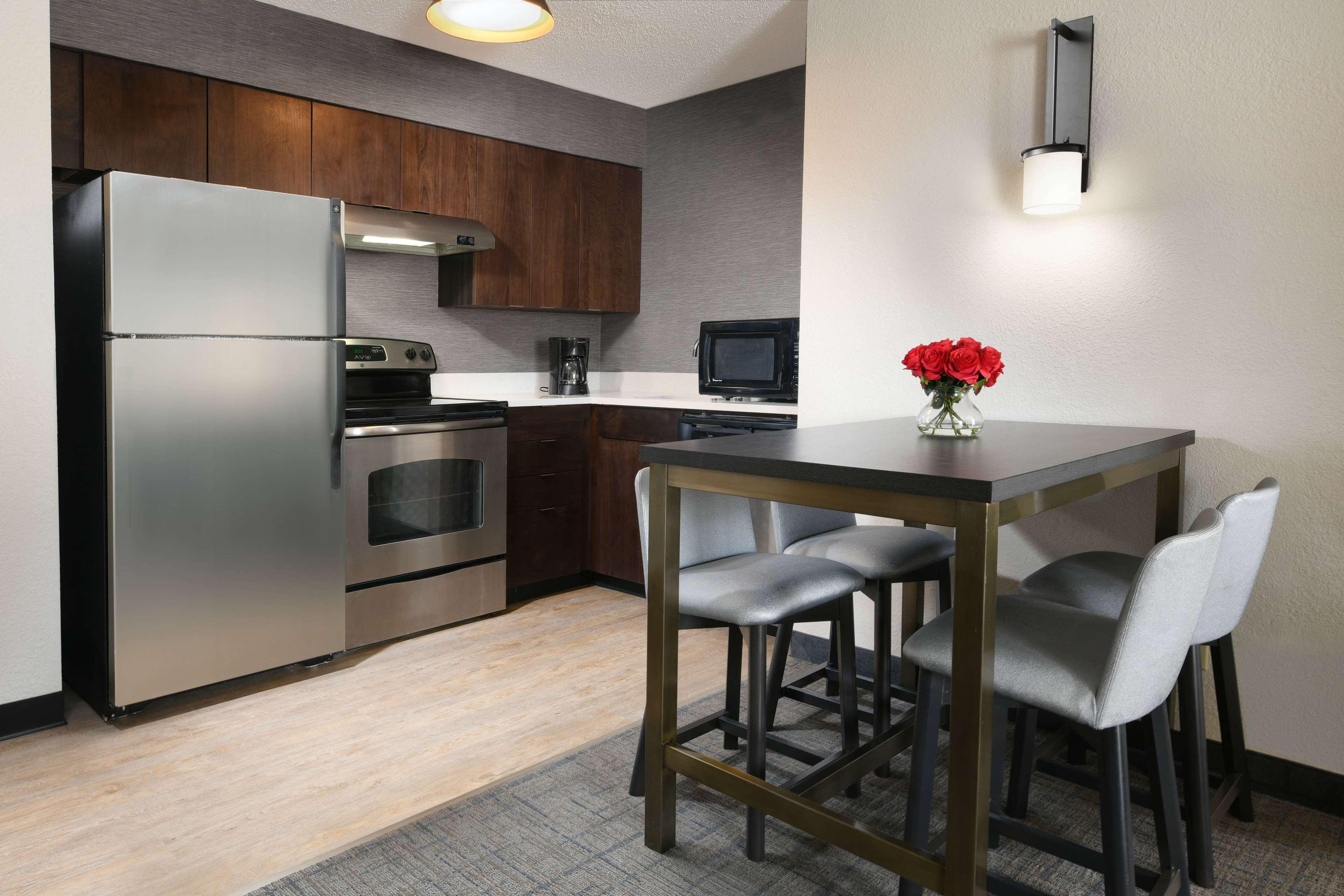 Suite Two Queen Beds