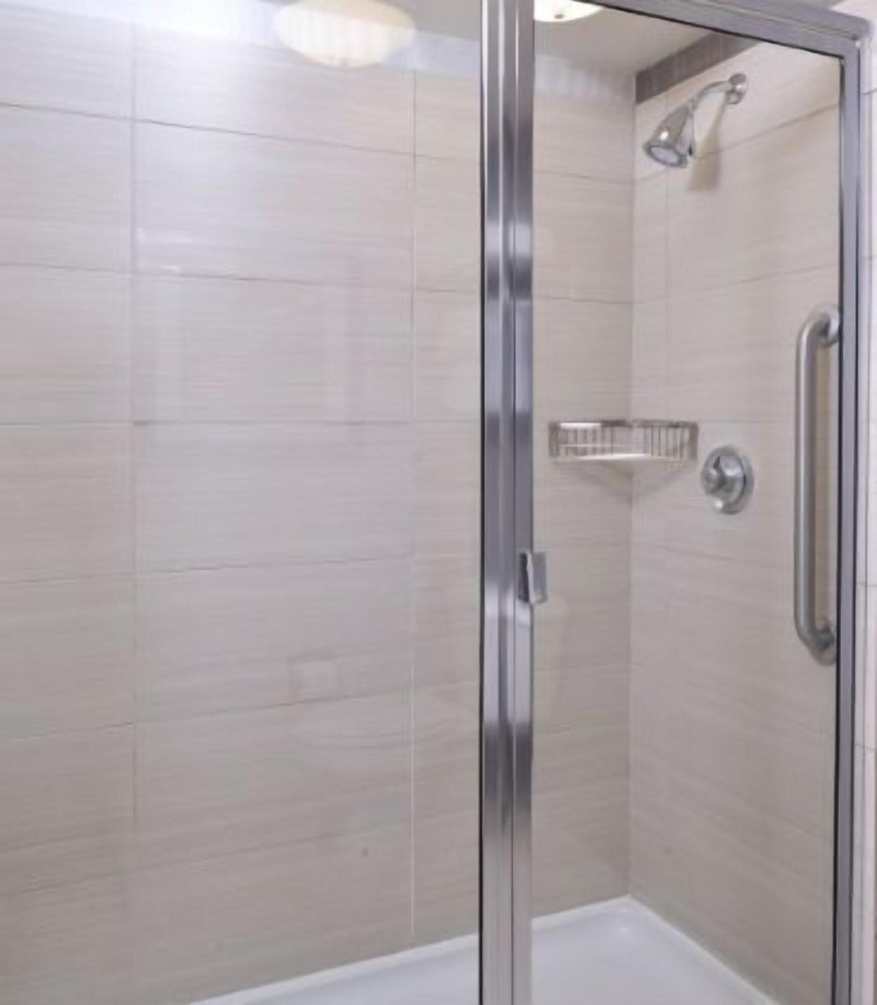 Quadruple Two Queen Beds