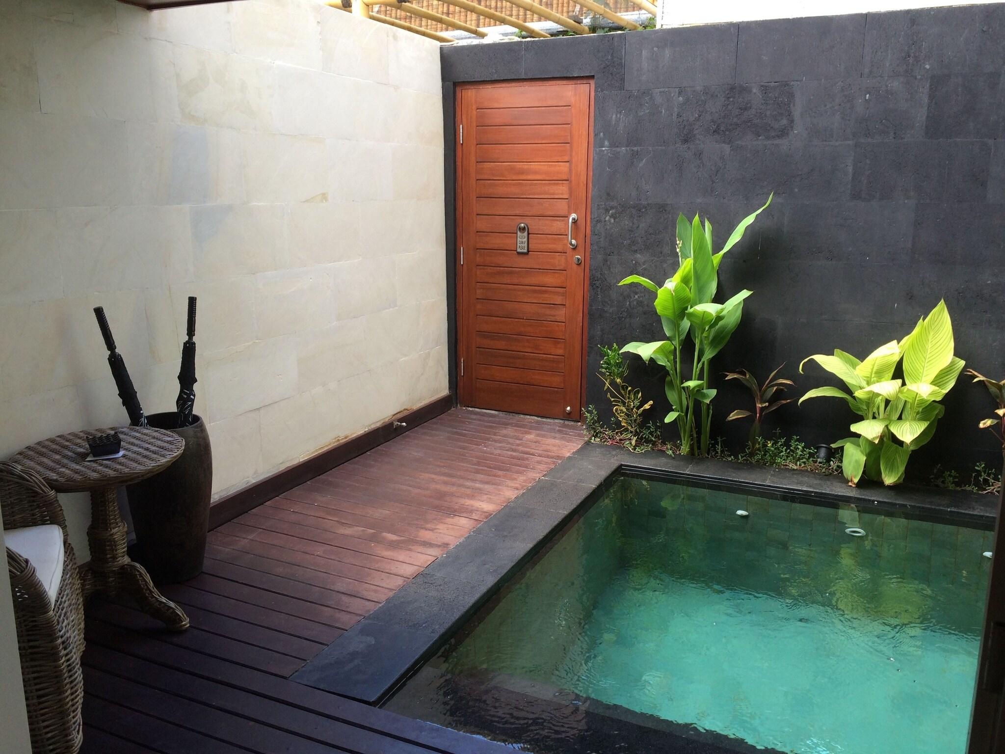 Double with Private Pool