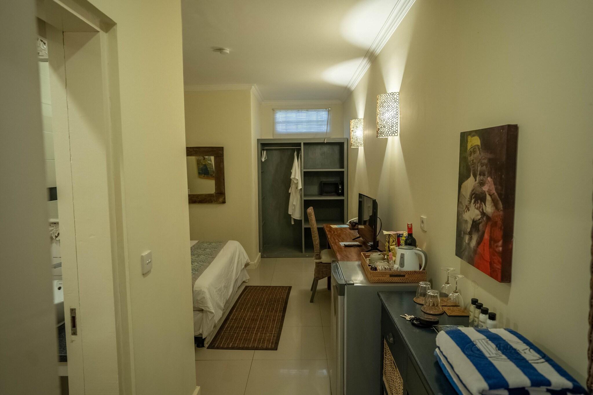 Studio with Double Bed