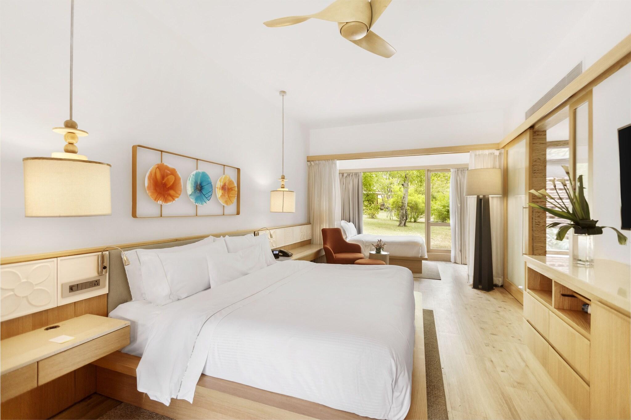 Family Room King Size Bed