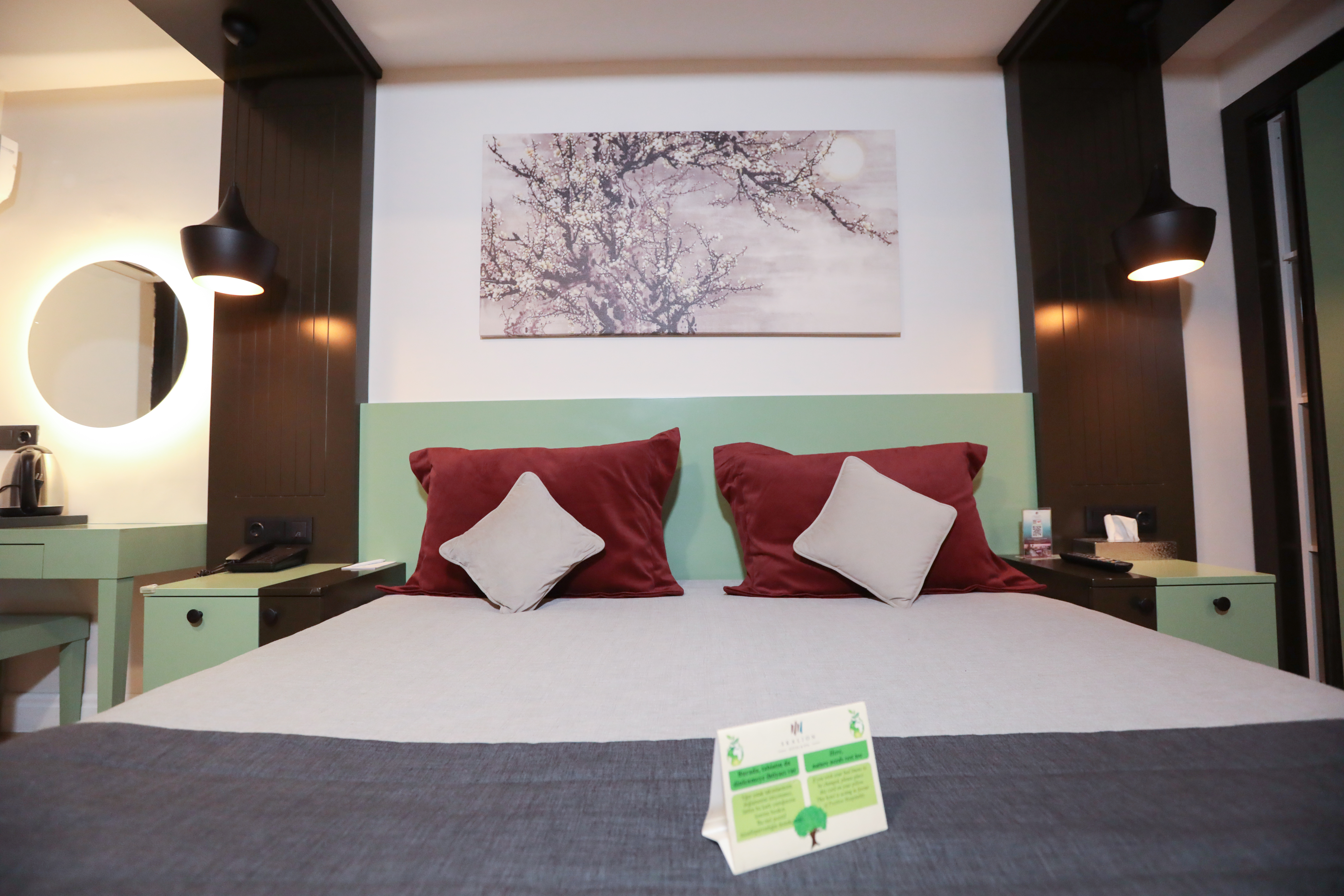 Double Accessible King Size Bed