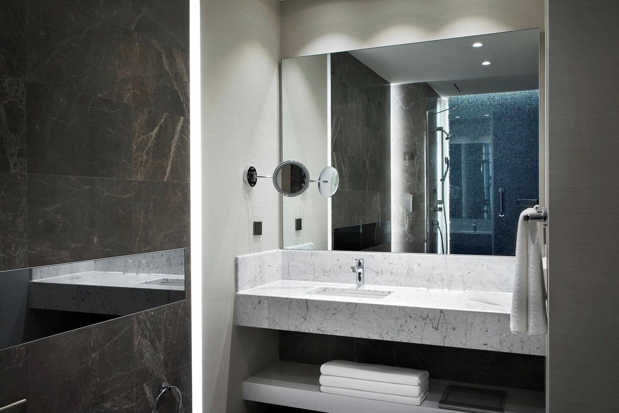 Twin Executive Non Smoking