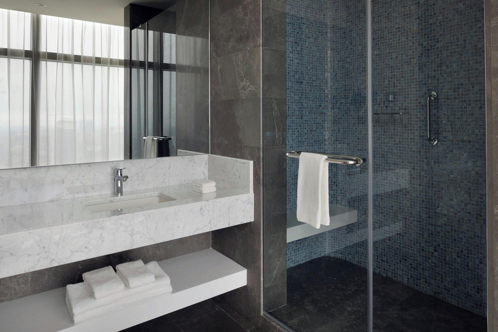 Double Deluxe Sea View