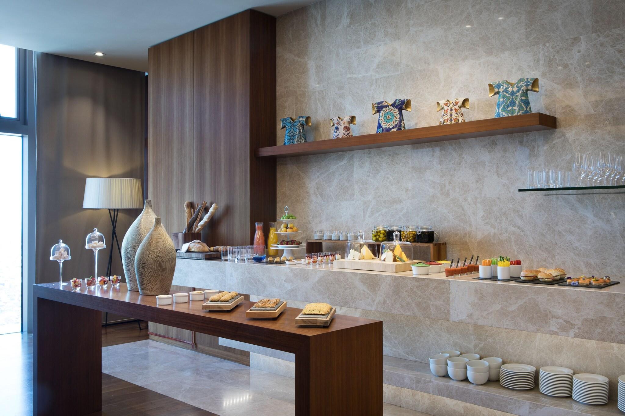 Double Executive King Bed