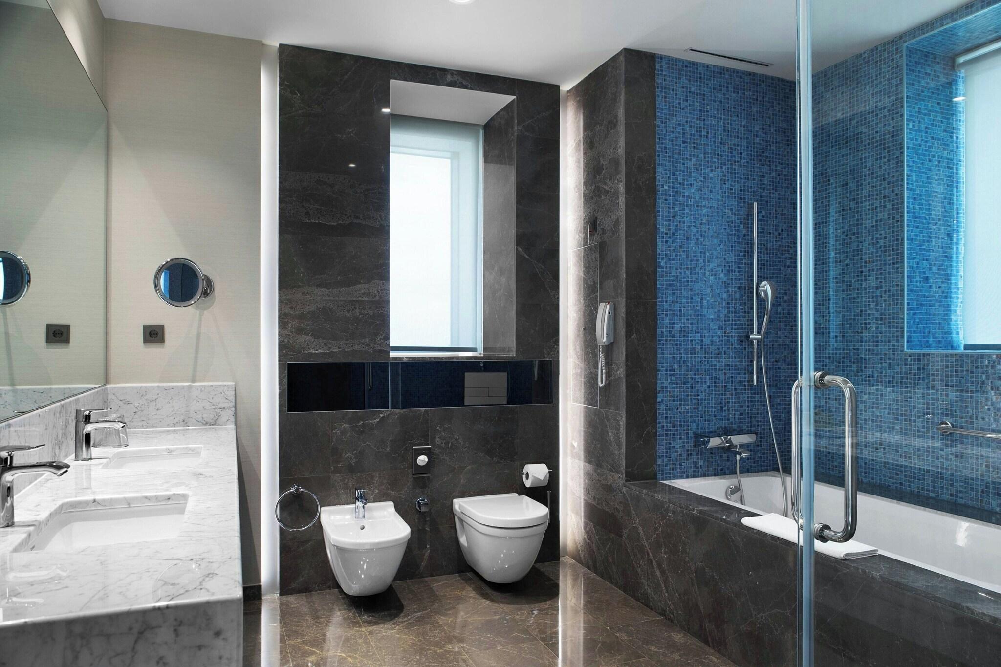 Suite Executive King Bed