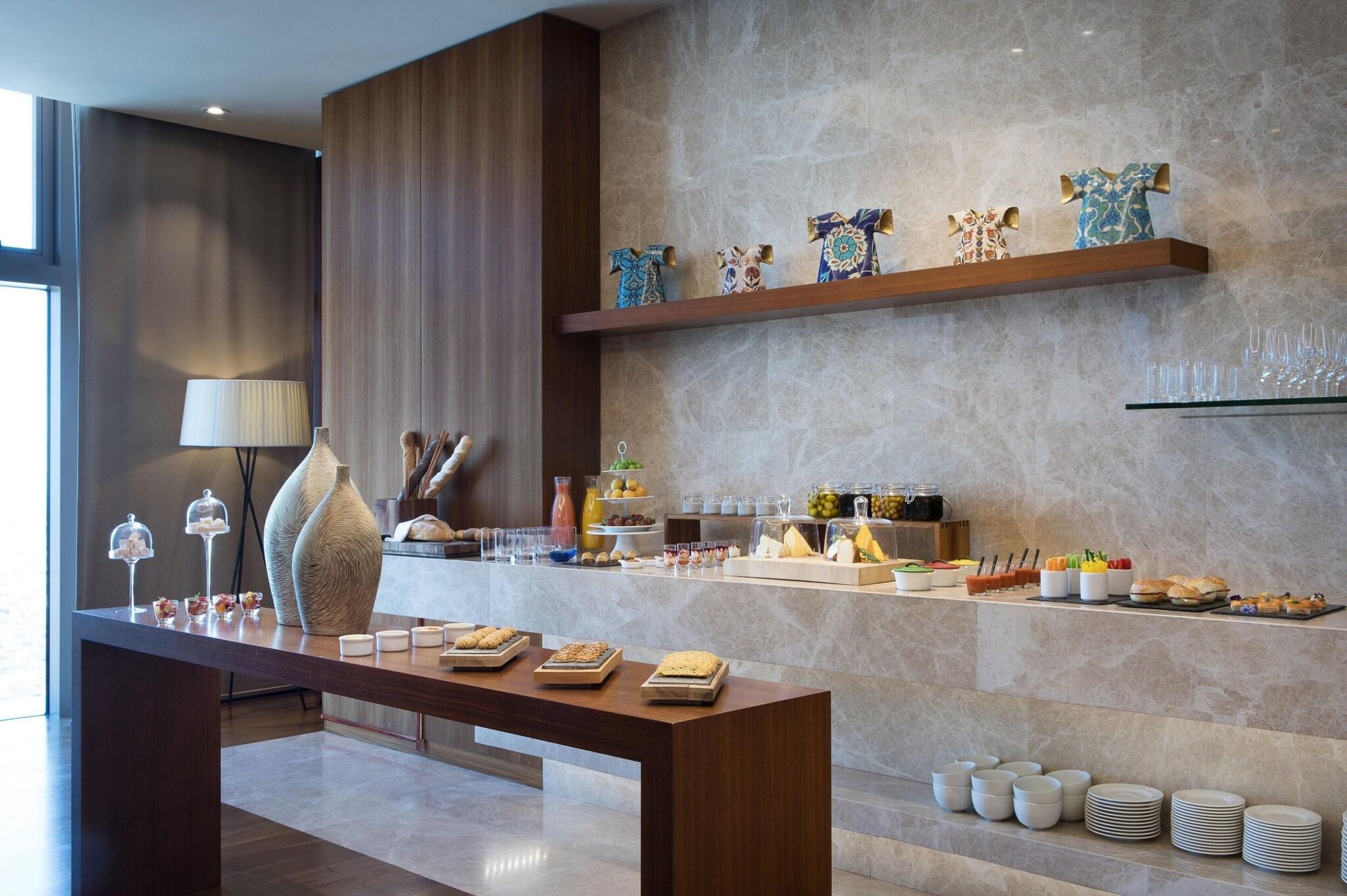 Double Executive King Bed