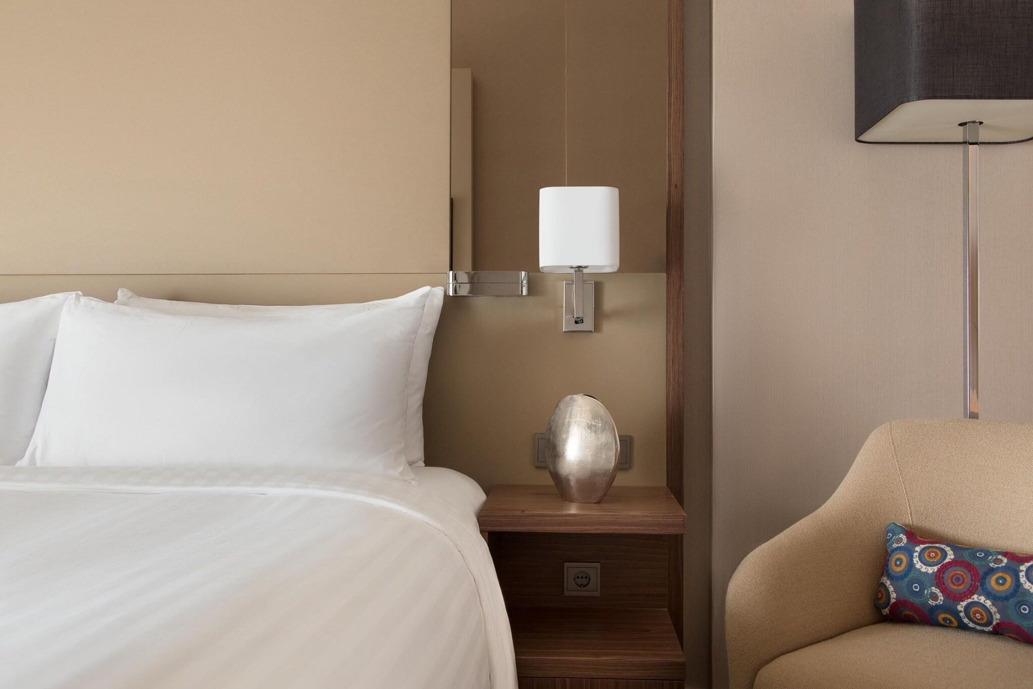 Double Deluxe City View