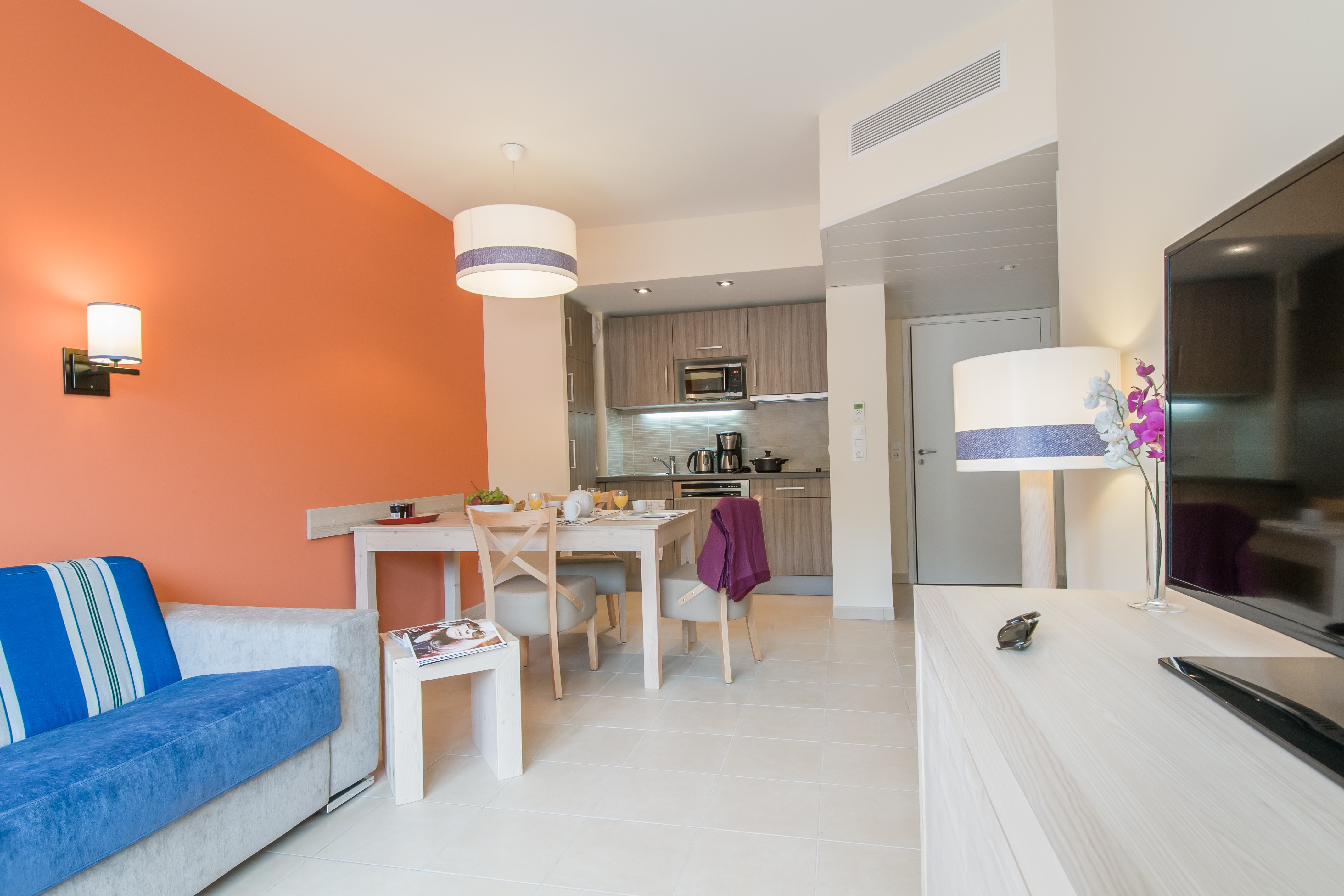 Apartment Capacity 6