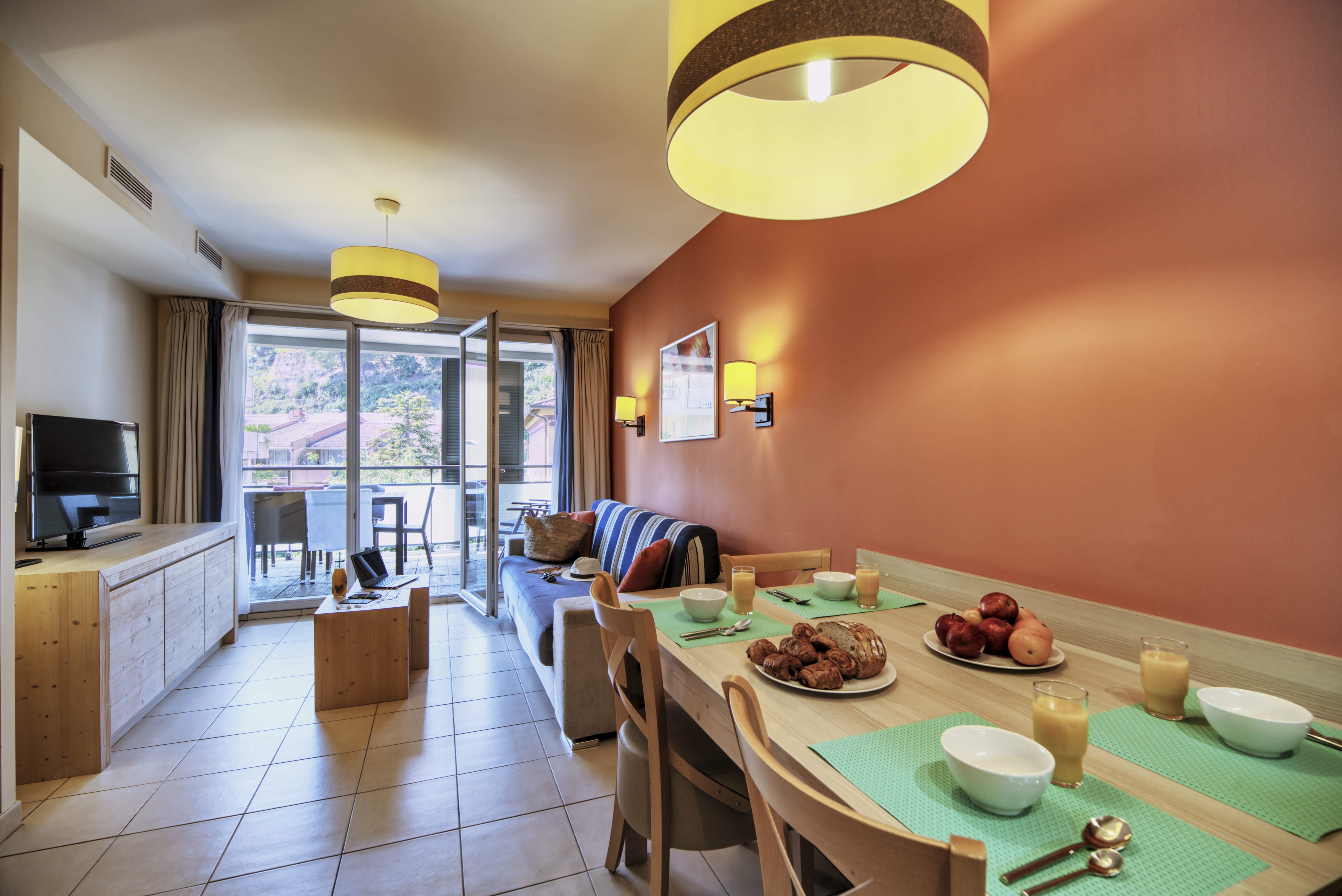 Apartment Capacity 4