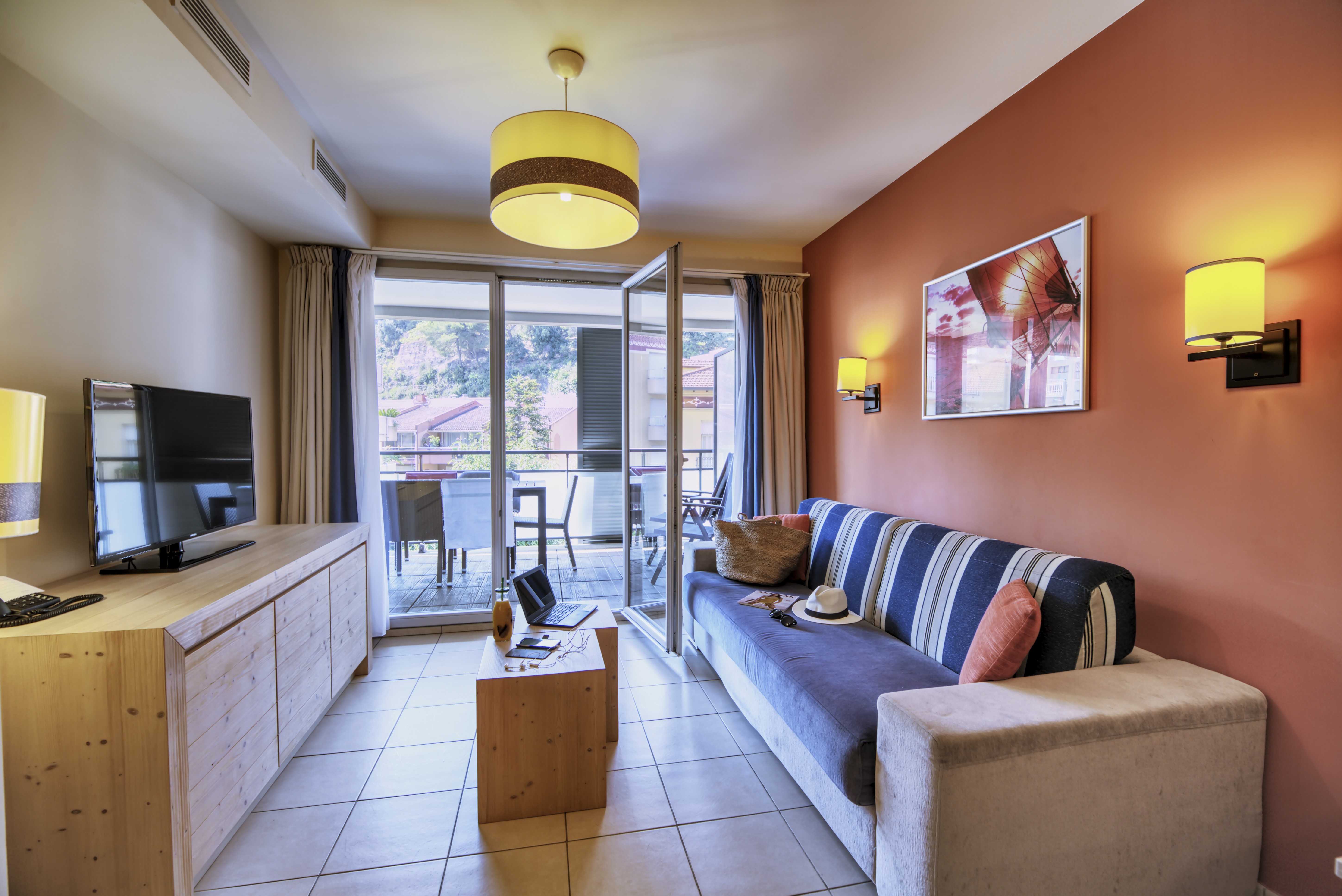 Apartment Capacity 4