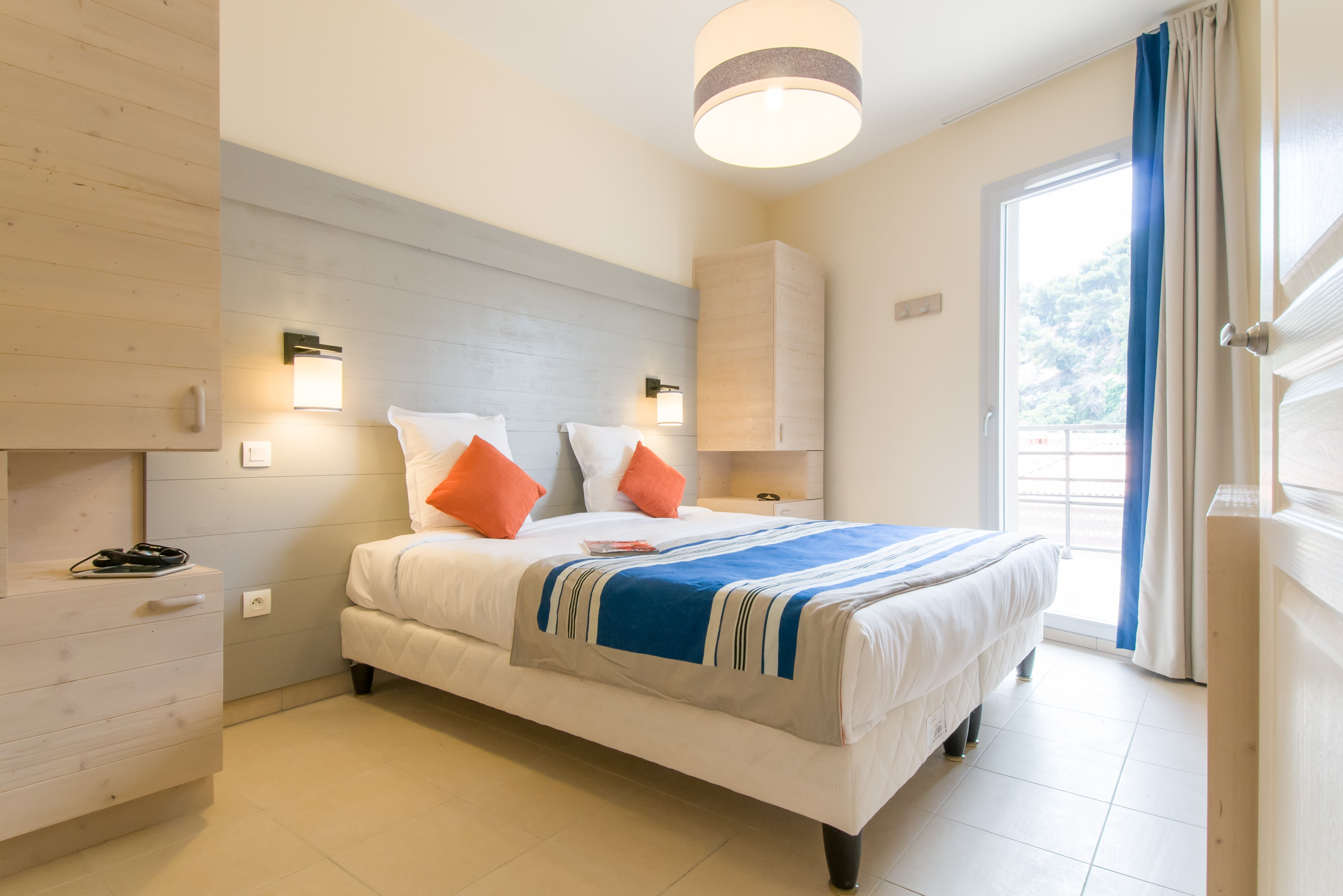 Apartment Capacity 6