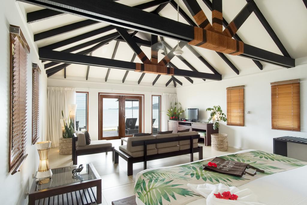 Bungalow Beach Front