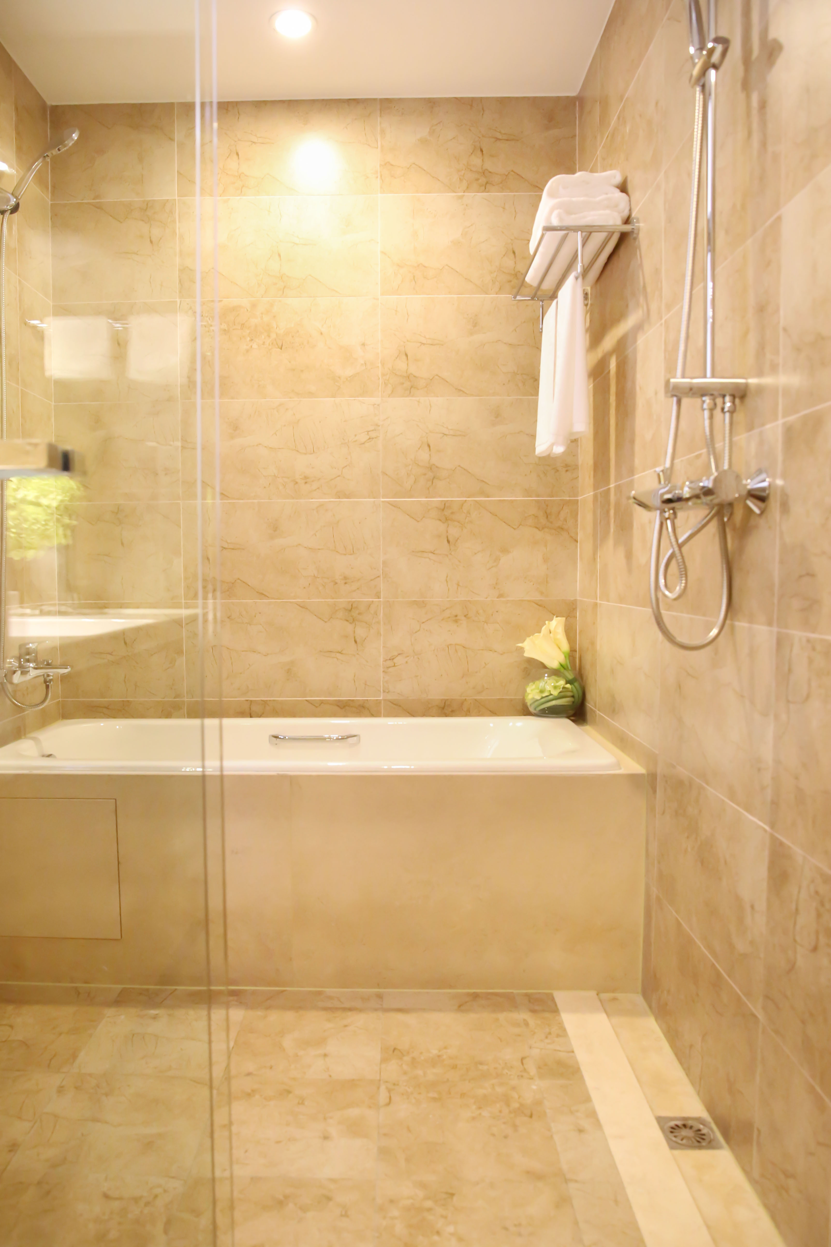 Room Deluxe Two Bedroom