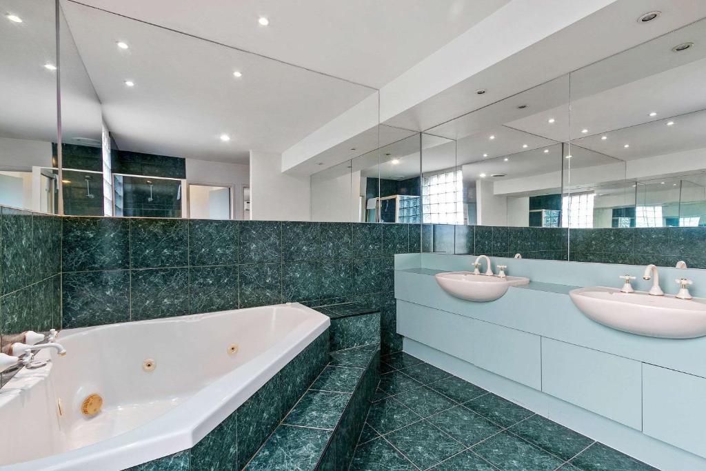 Apartment Executive One Bedroom