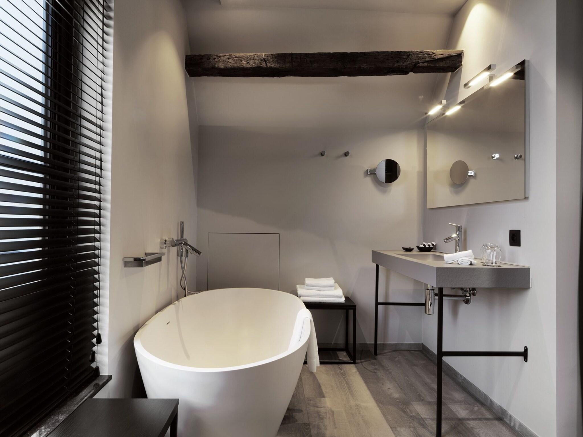 Suite Executive King Bed