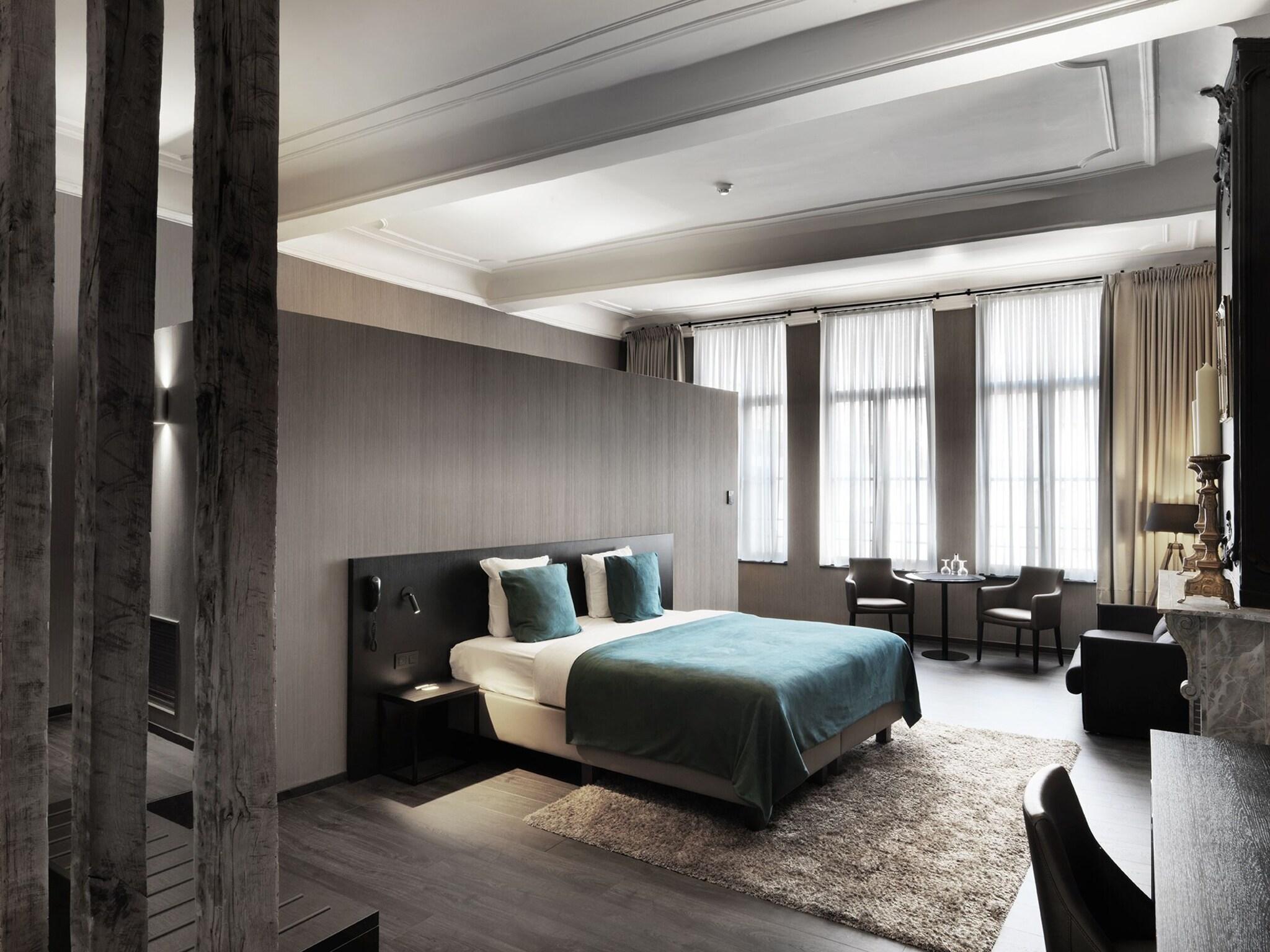 Suite Executive King Bed