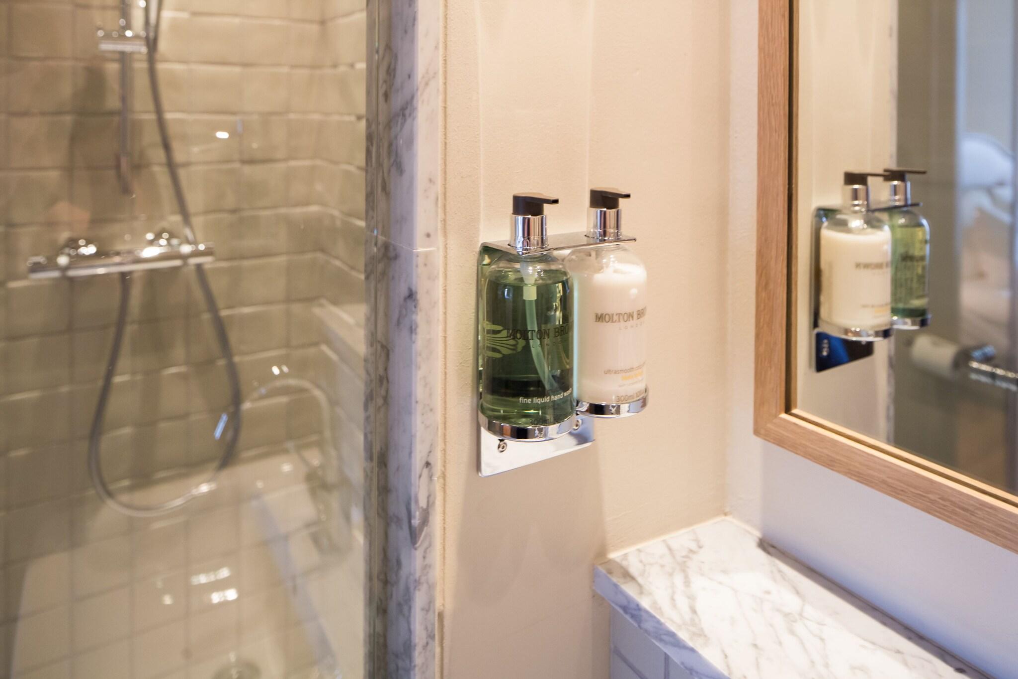 Suite with Double Bed