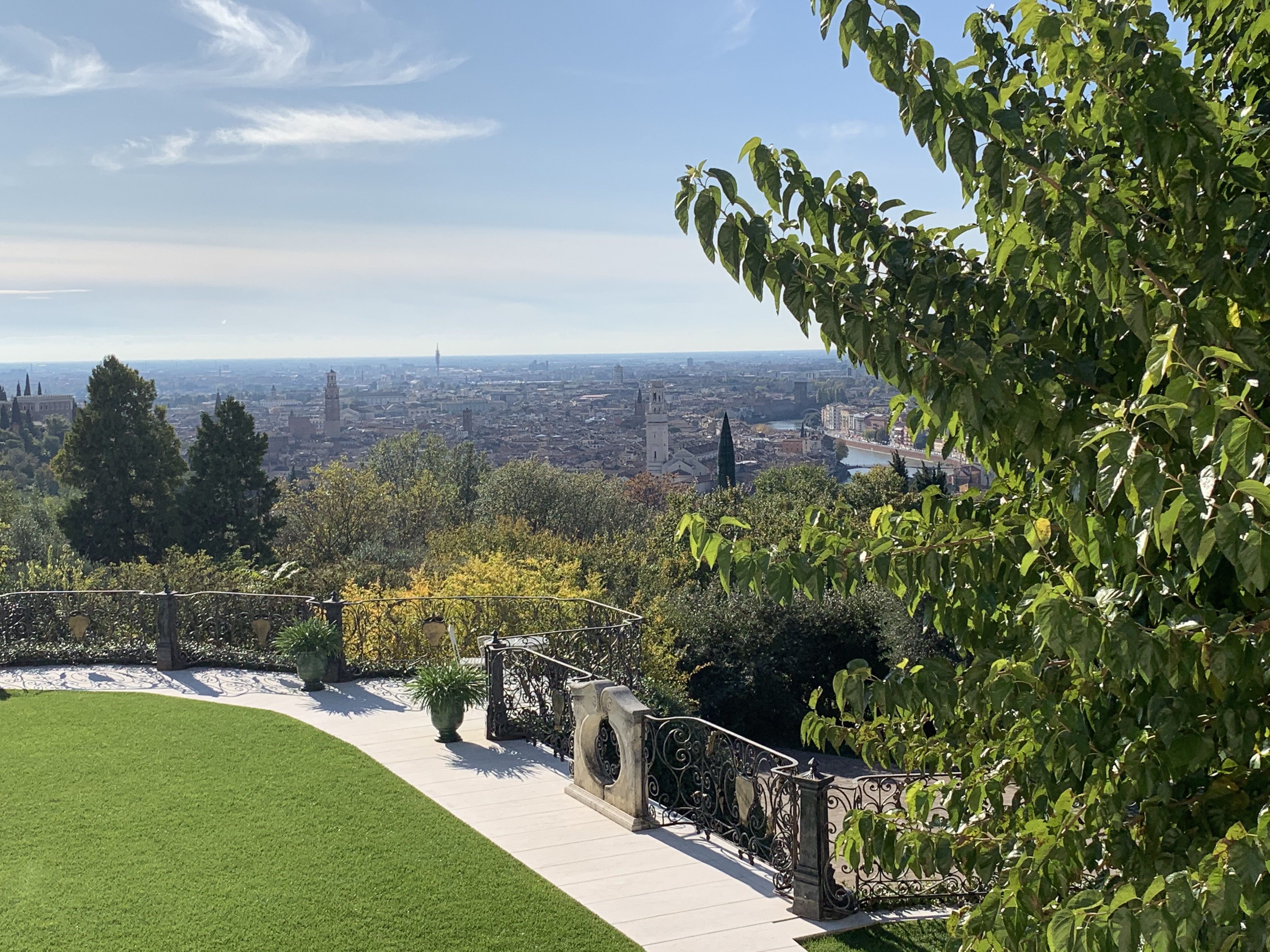 Double or Twin Deluxe