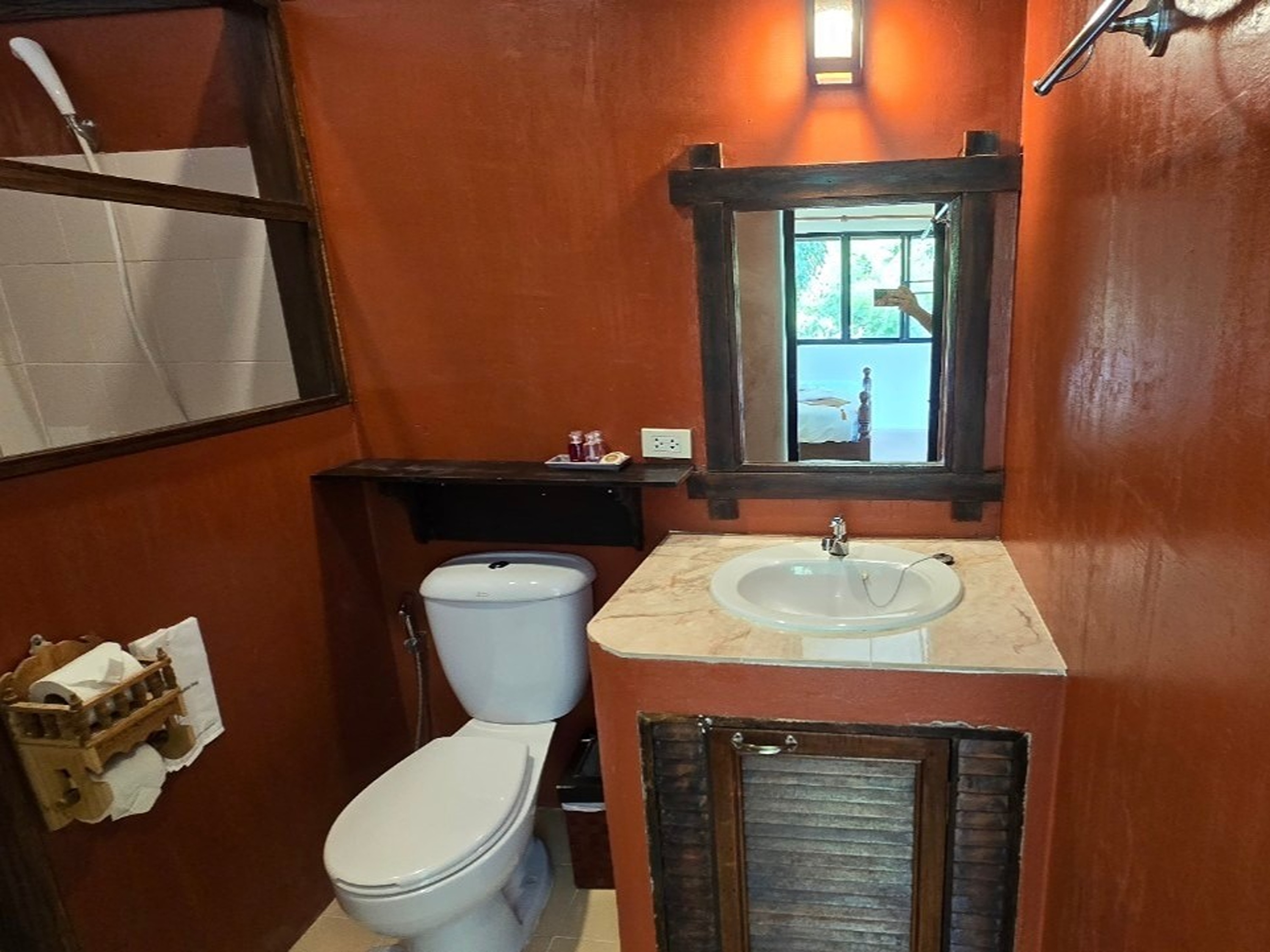 Double Deluxe King Bed