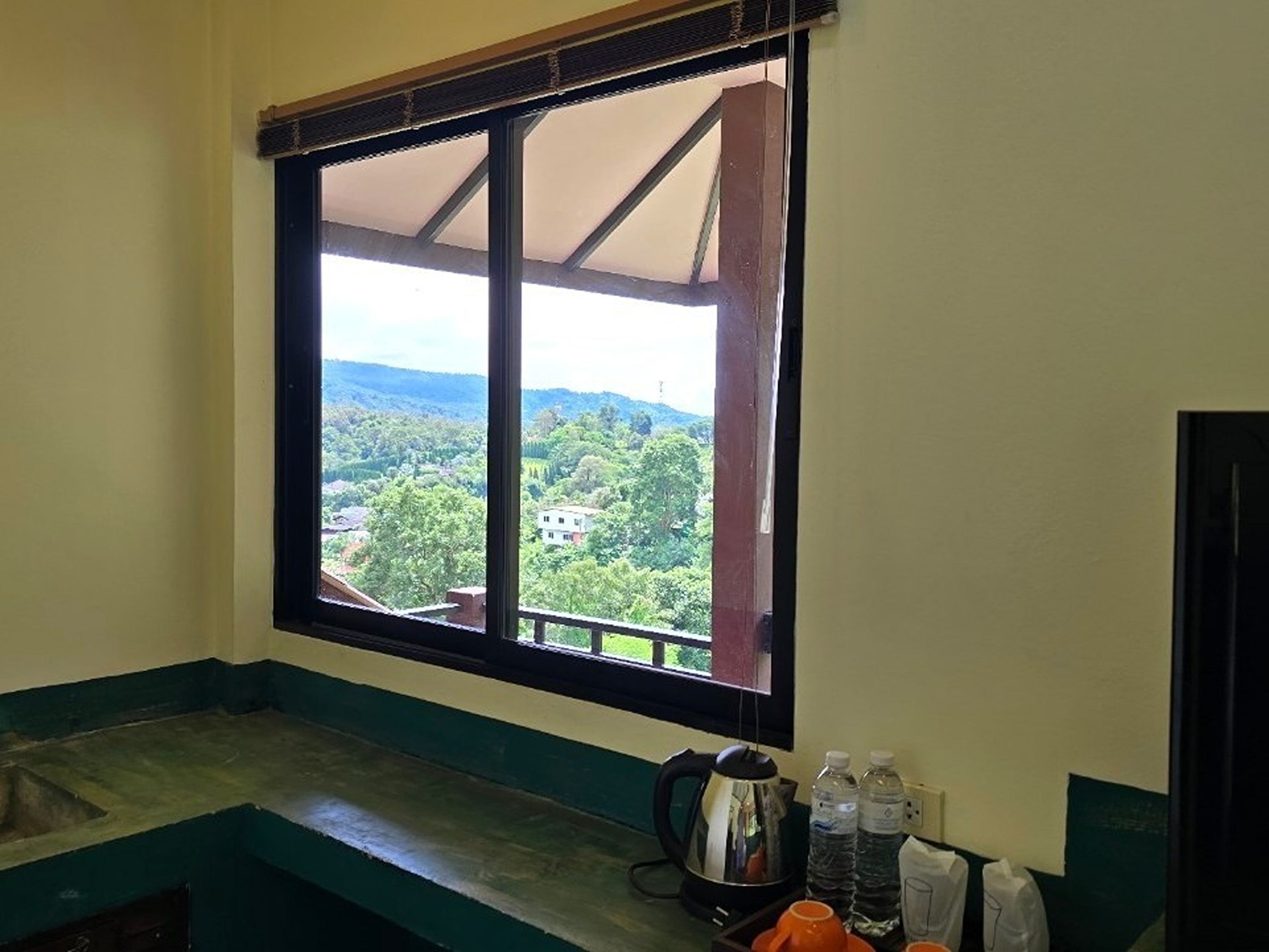 Double Deluxe King Bed