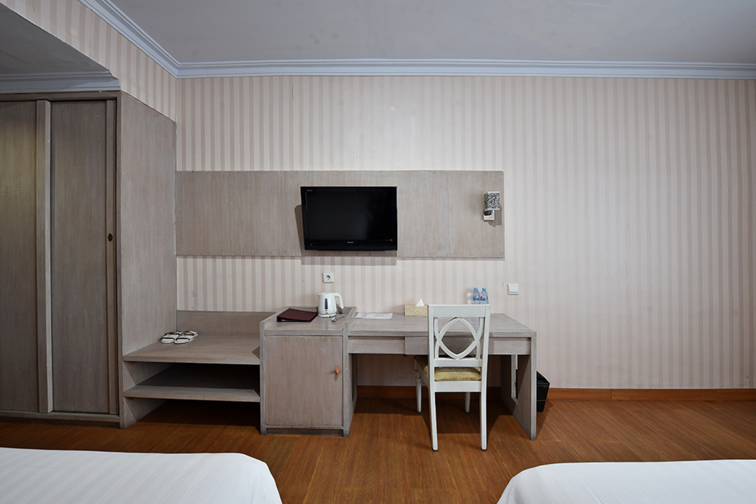 Double or Twin Deluxe