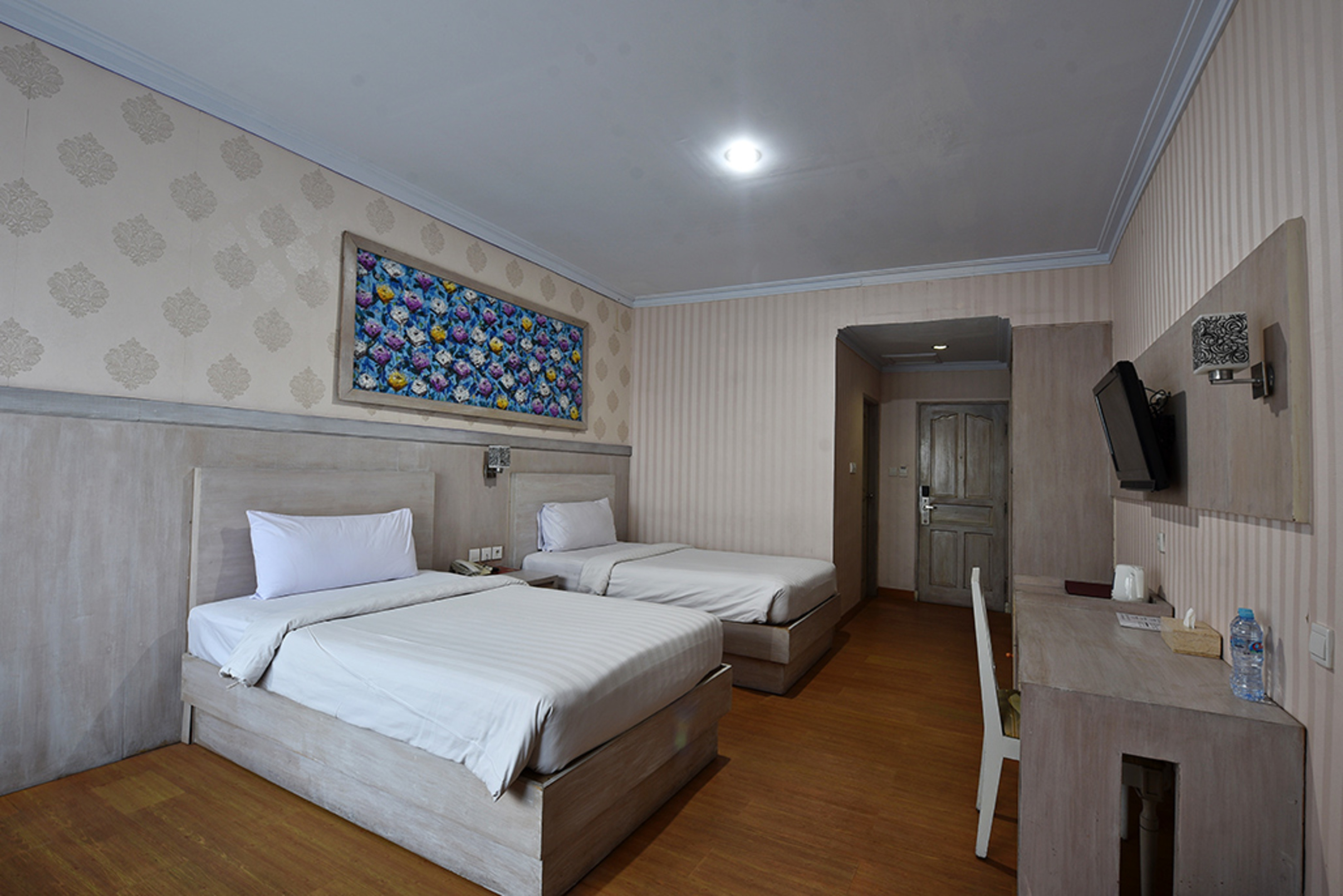 Double or Twin Deluxe