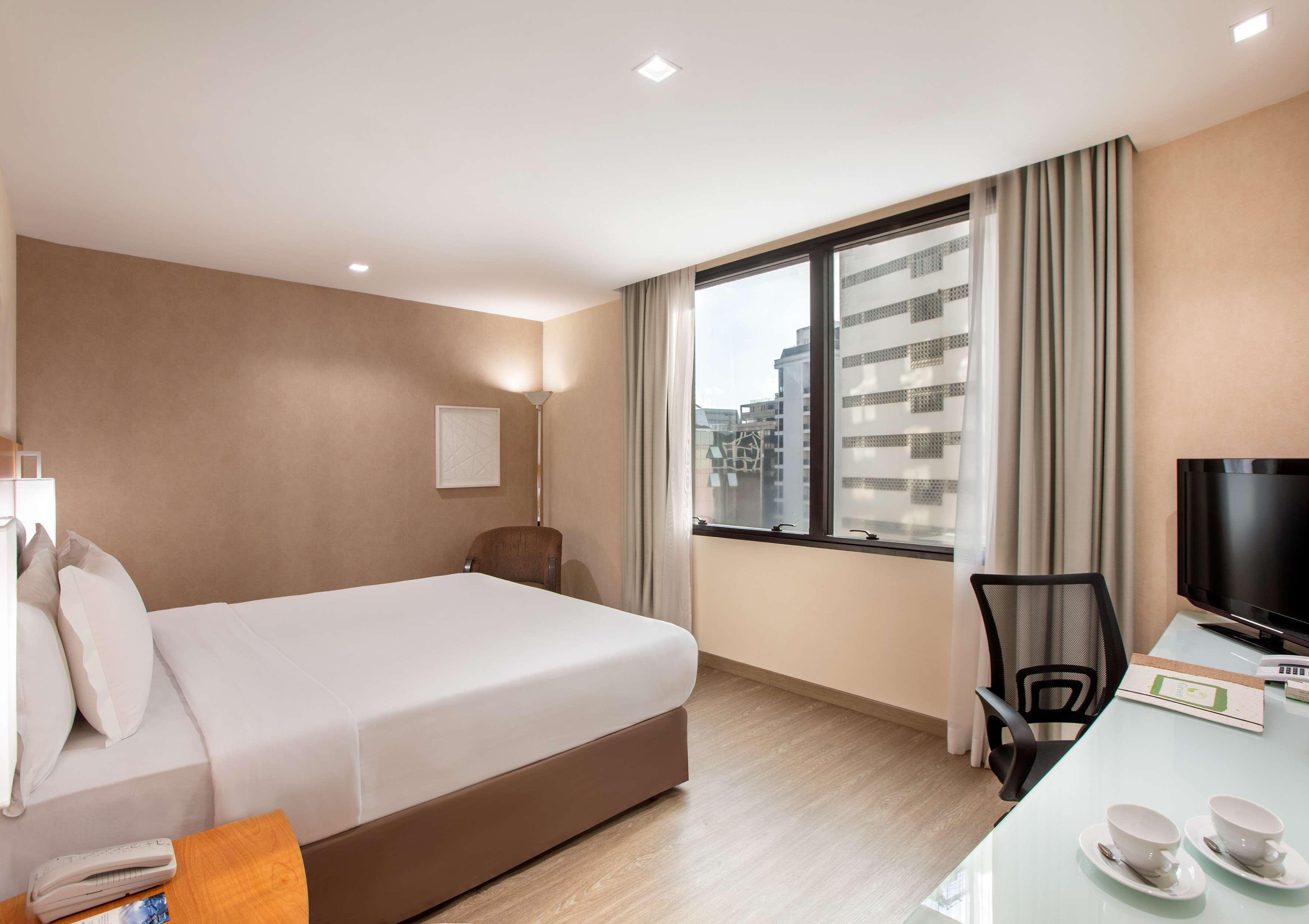 Double Queen Size Bed