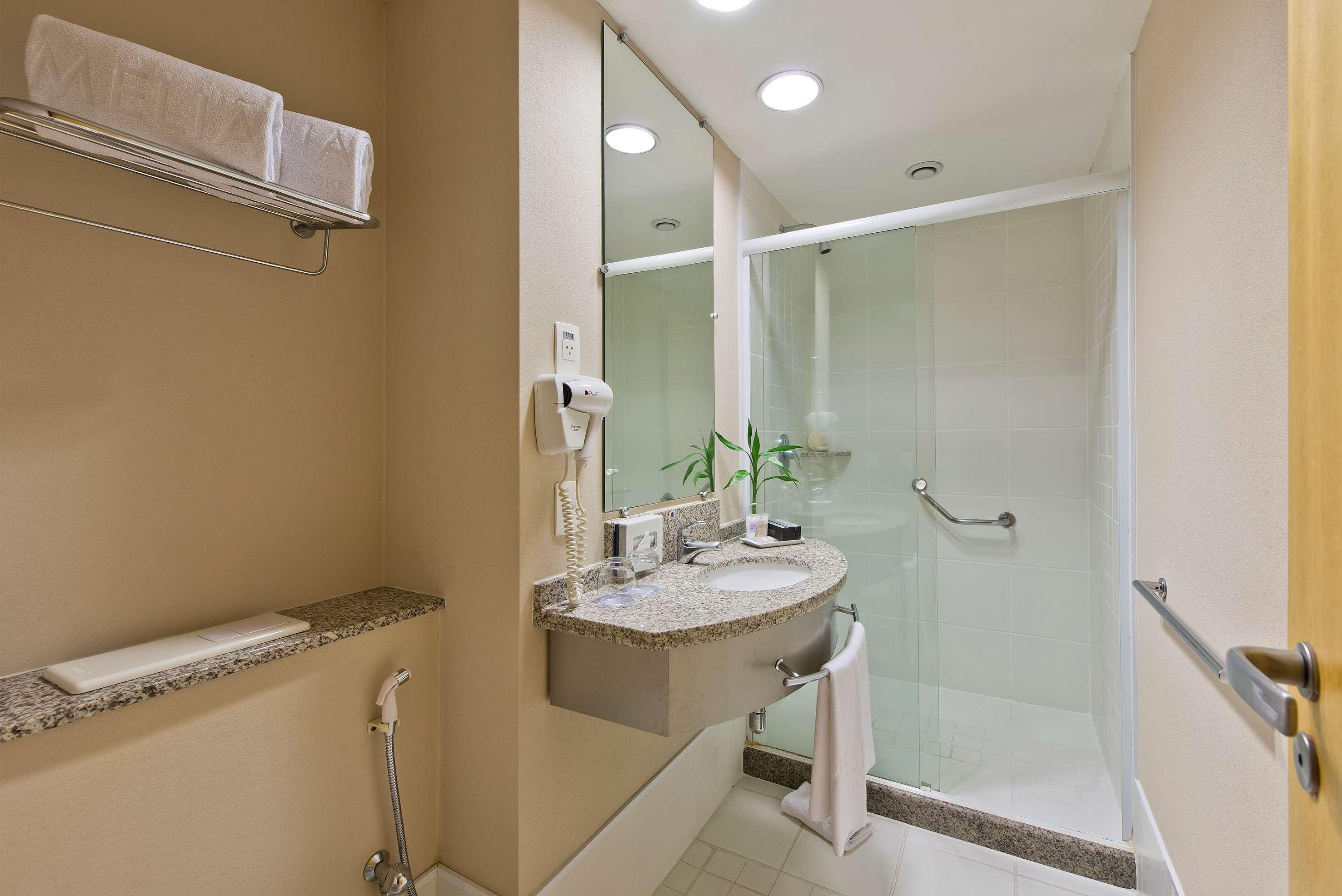 Double Queen Size Bed