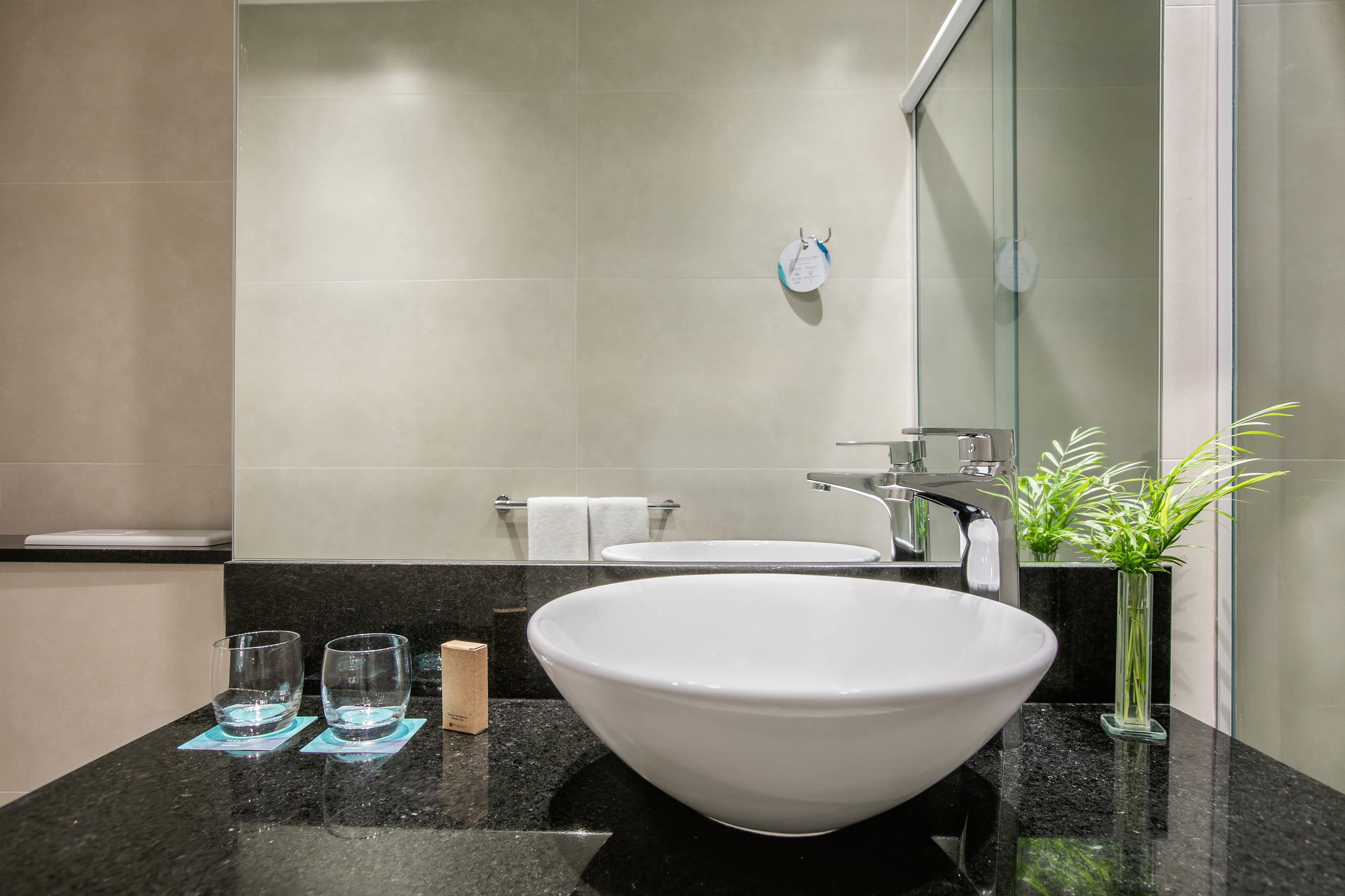 Double Deluxe Queen Bed