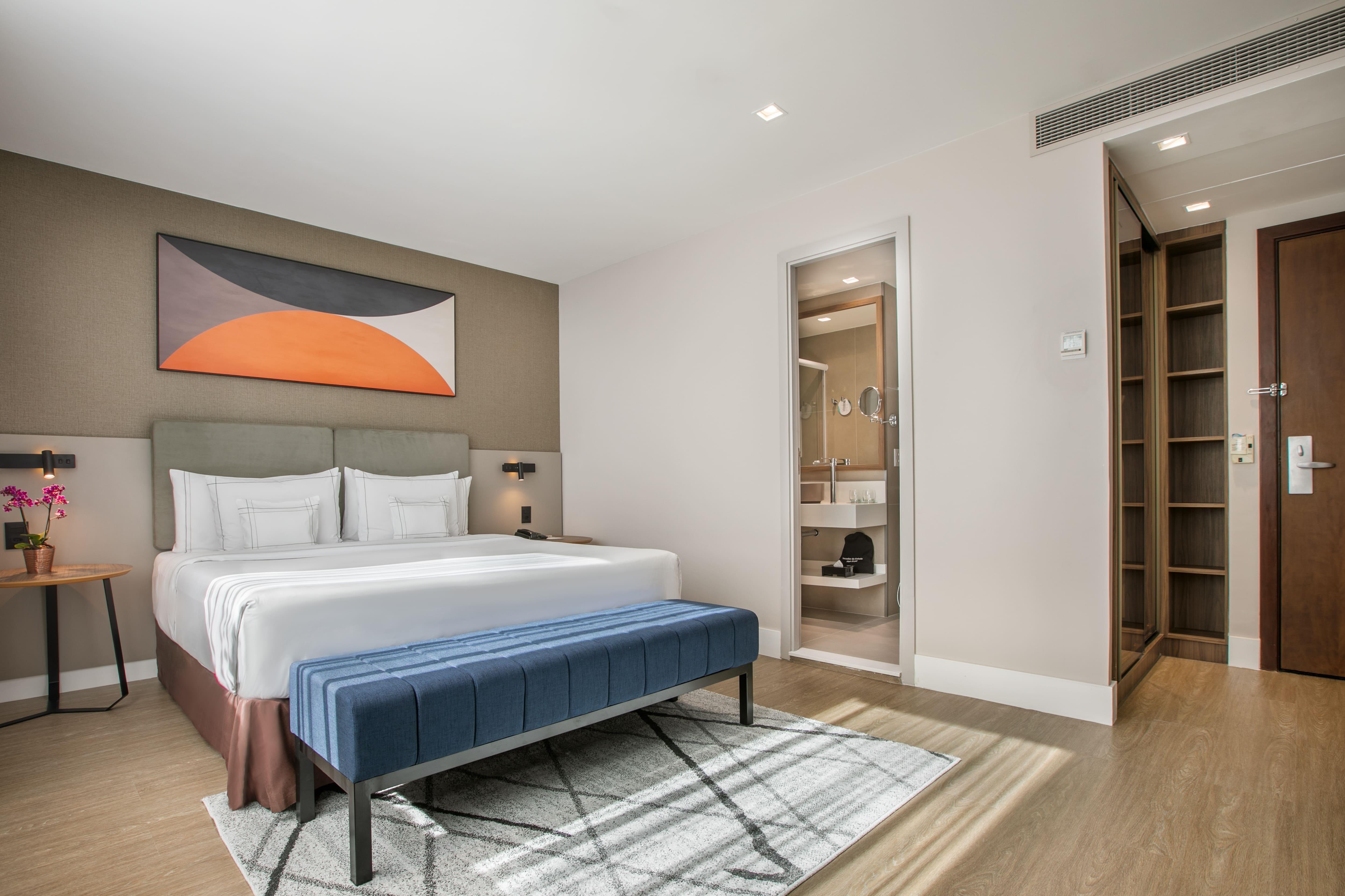 Double Premium with Views